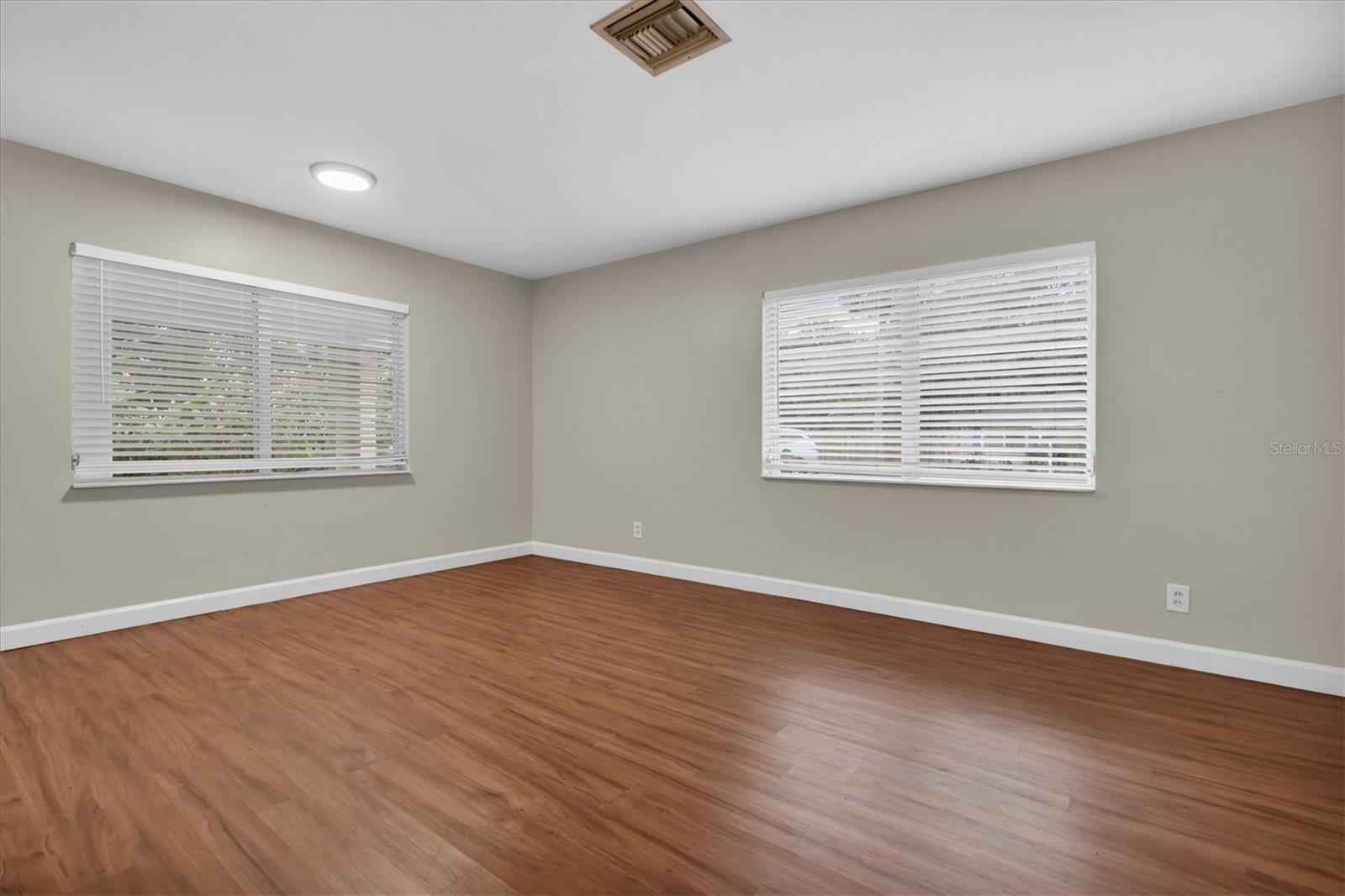 6105 VAN BUREN STREET