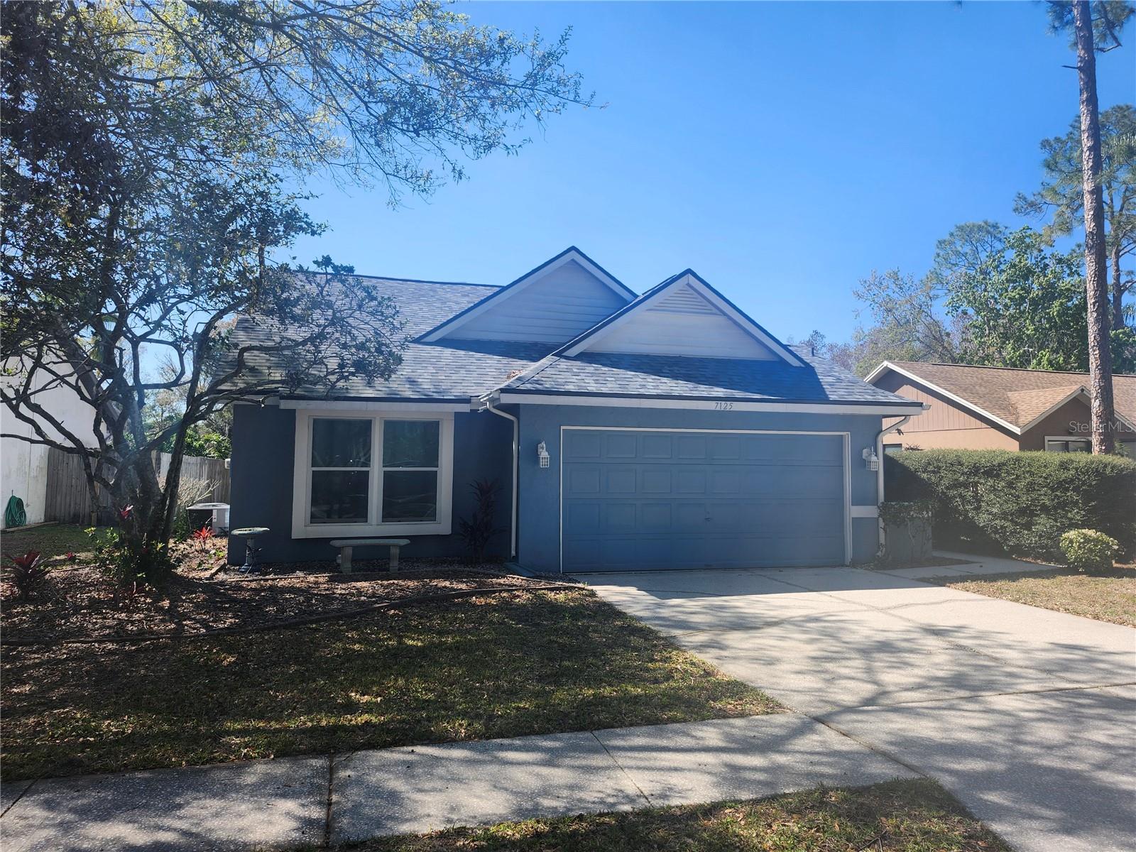 7125 SILVERWOOD DR