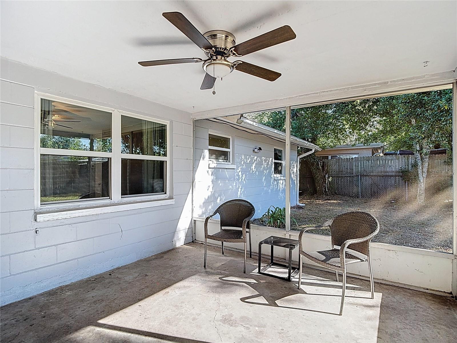 4077 RAMONA DR