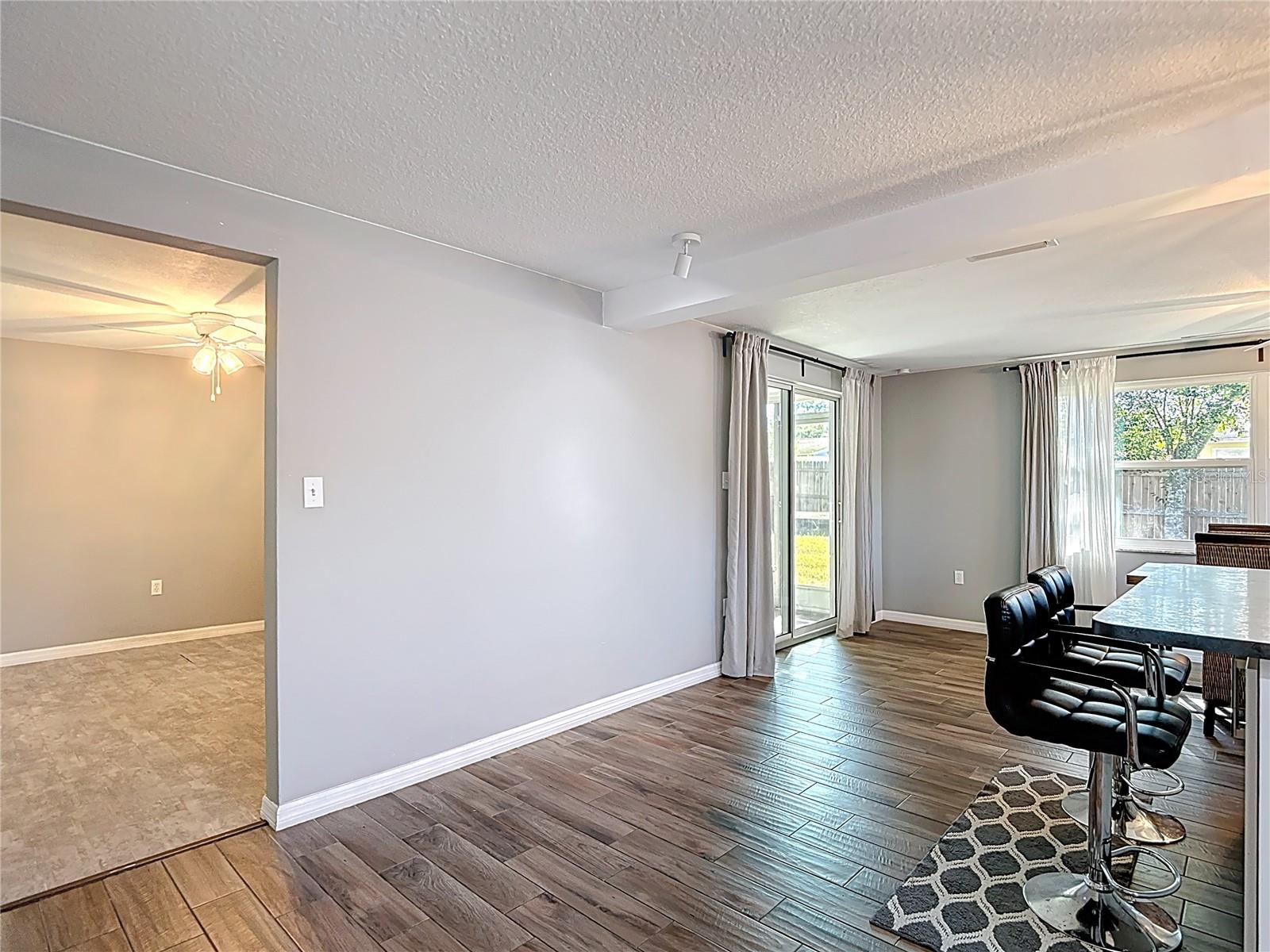 4077 RAMONA DR