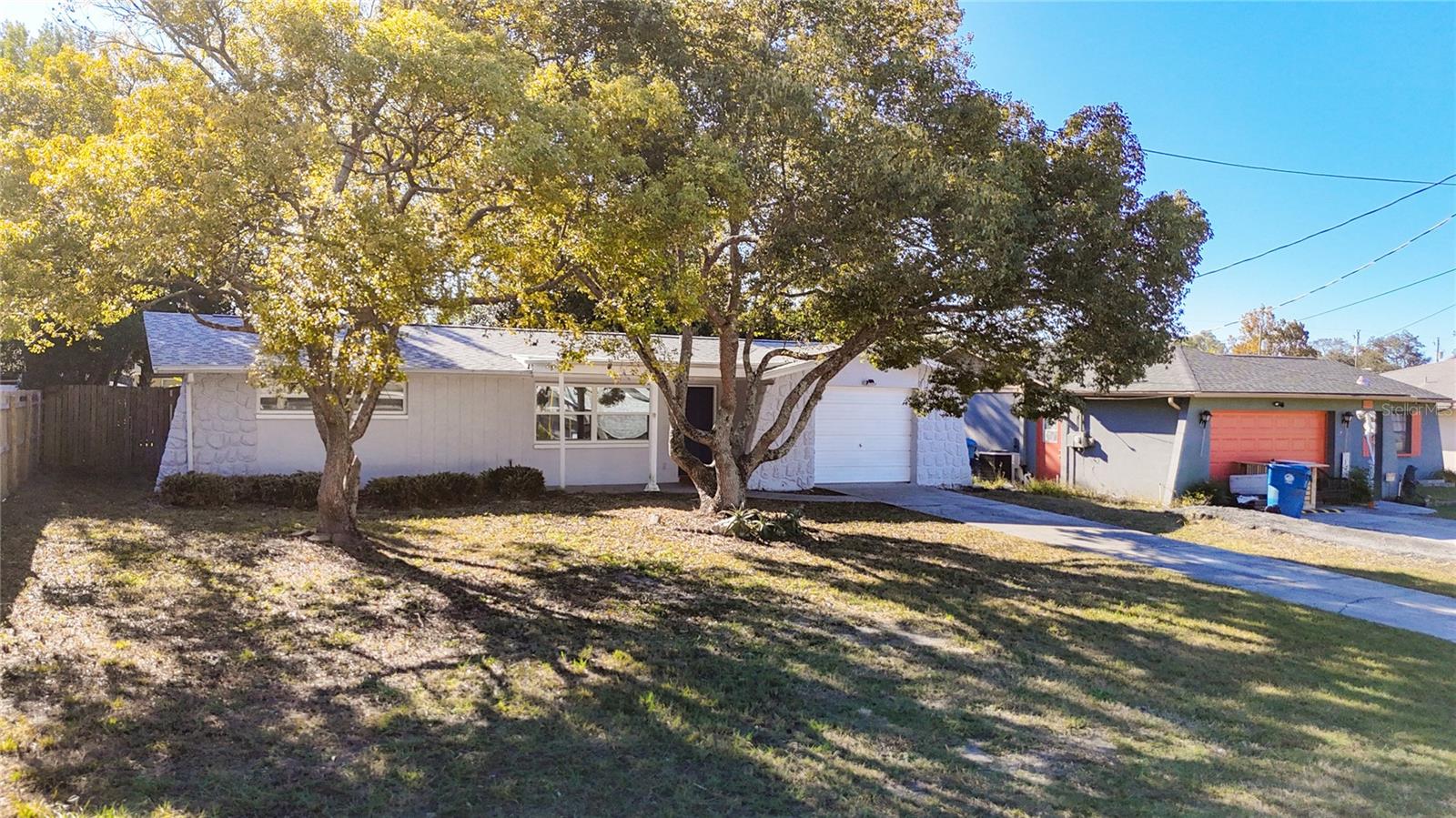 4077 RAMONA DR