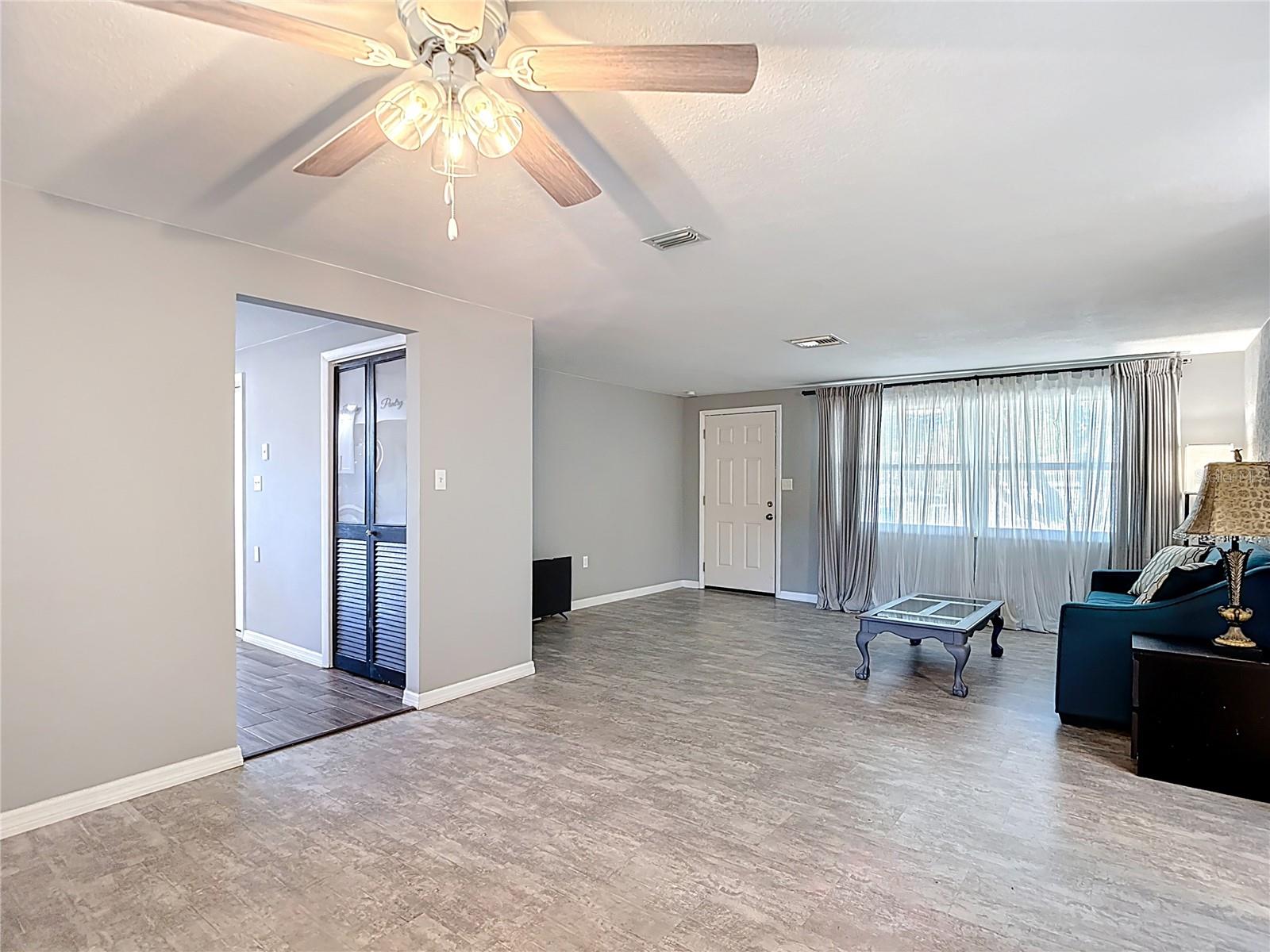 4077 RAMONA DR