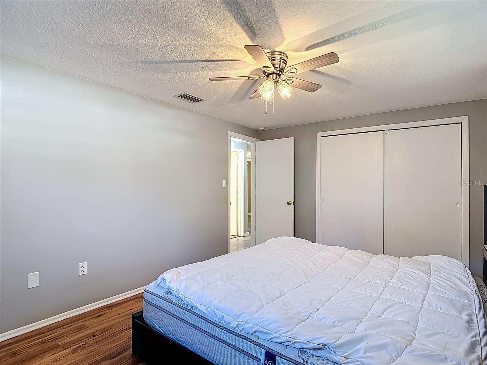 4077 RAMONA DR