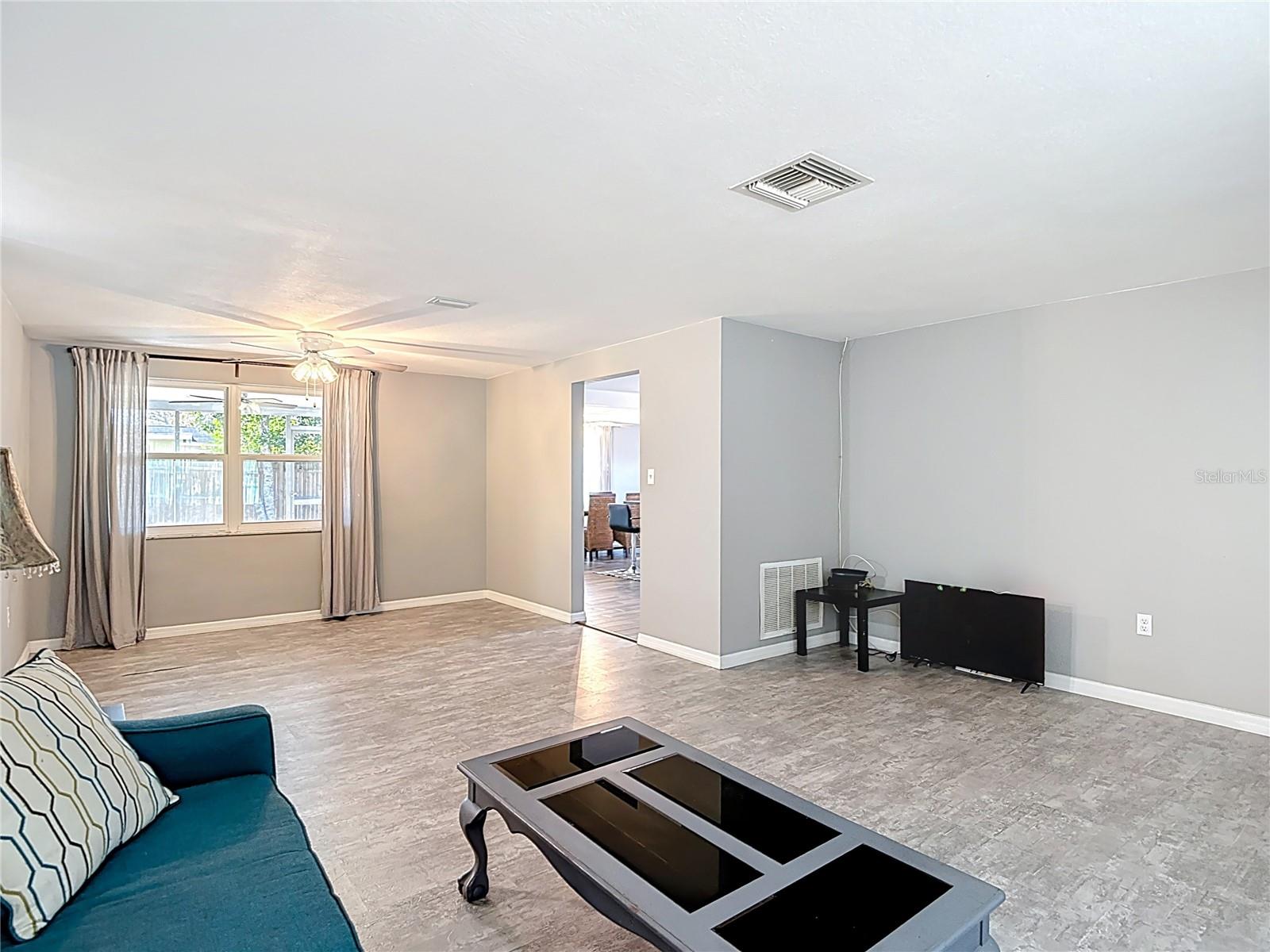 4077 RAMONA DR
