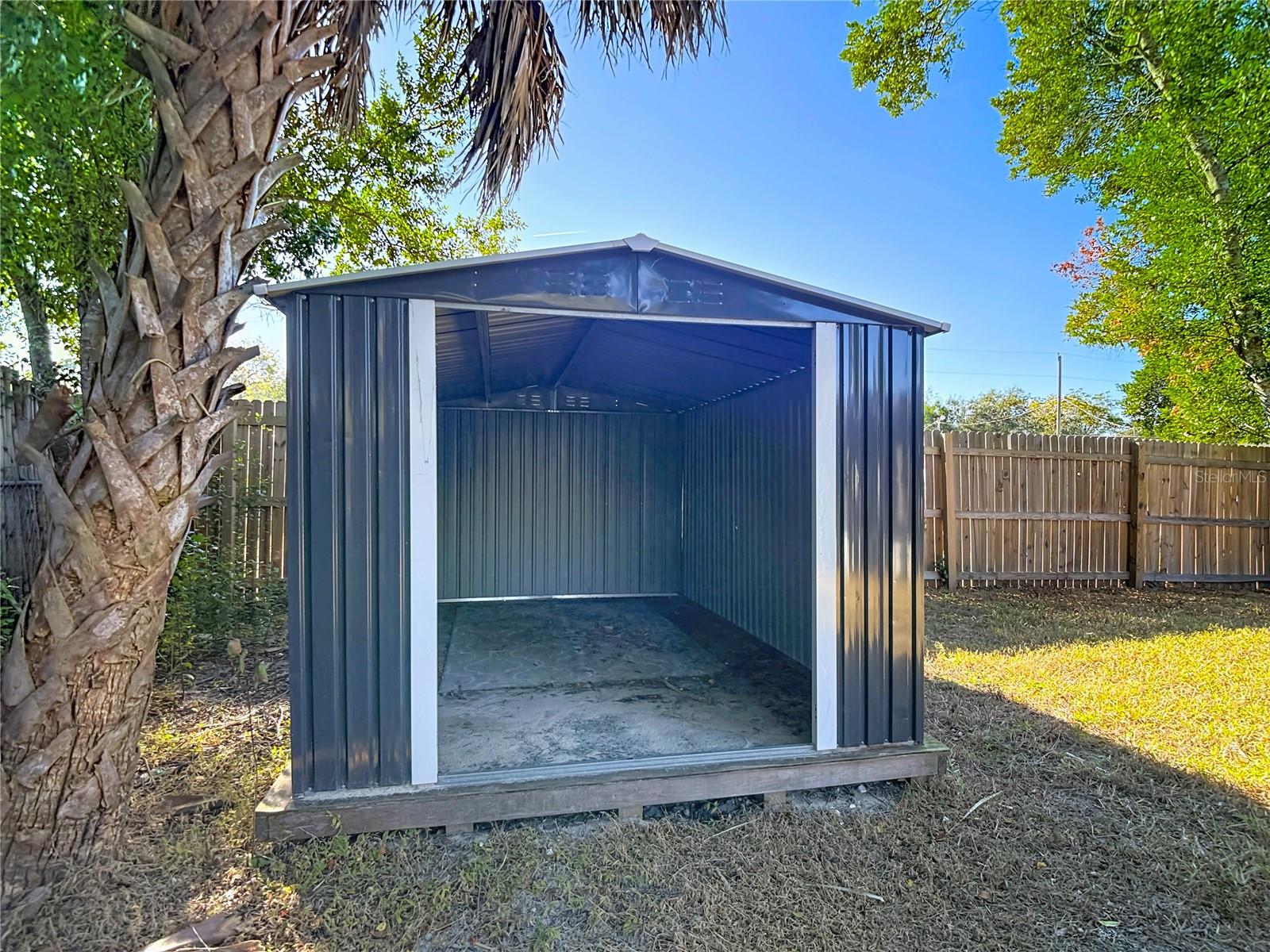 4077 RAMONA DR