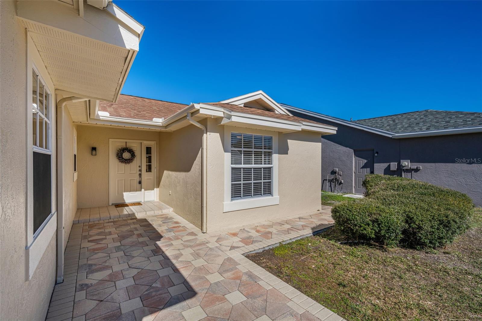 4233 NORTHAMPTON DR