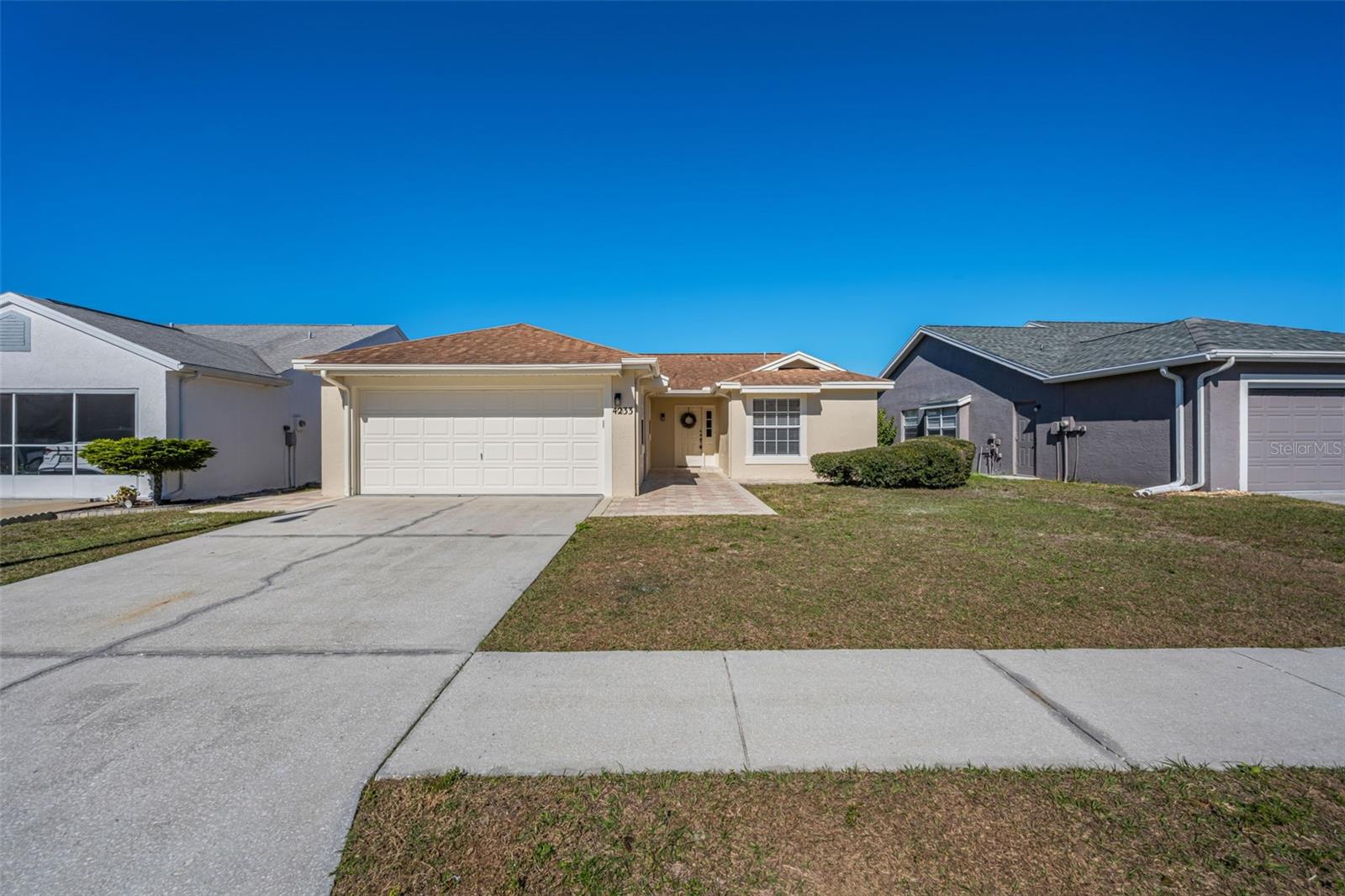 4233 NORTHAMPTON DR