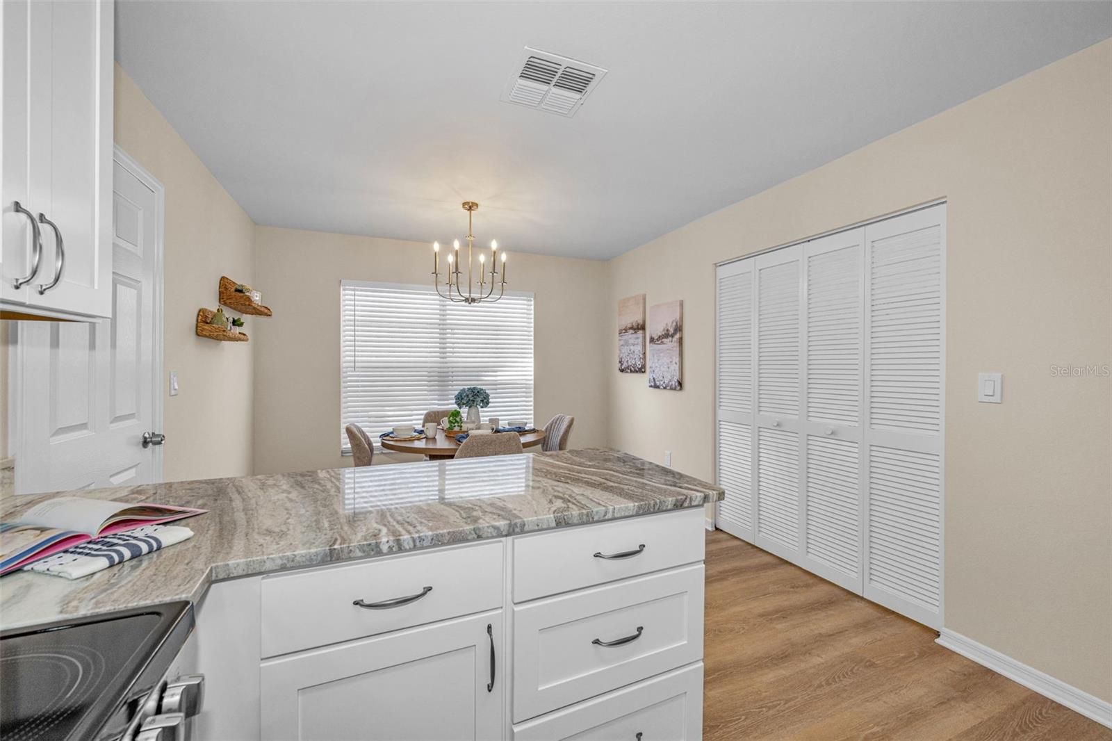 4233 NORTHAMPTON DR