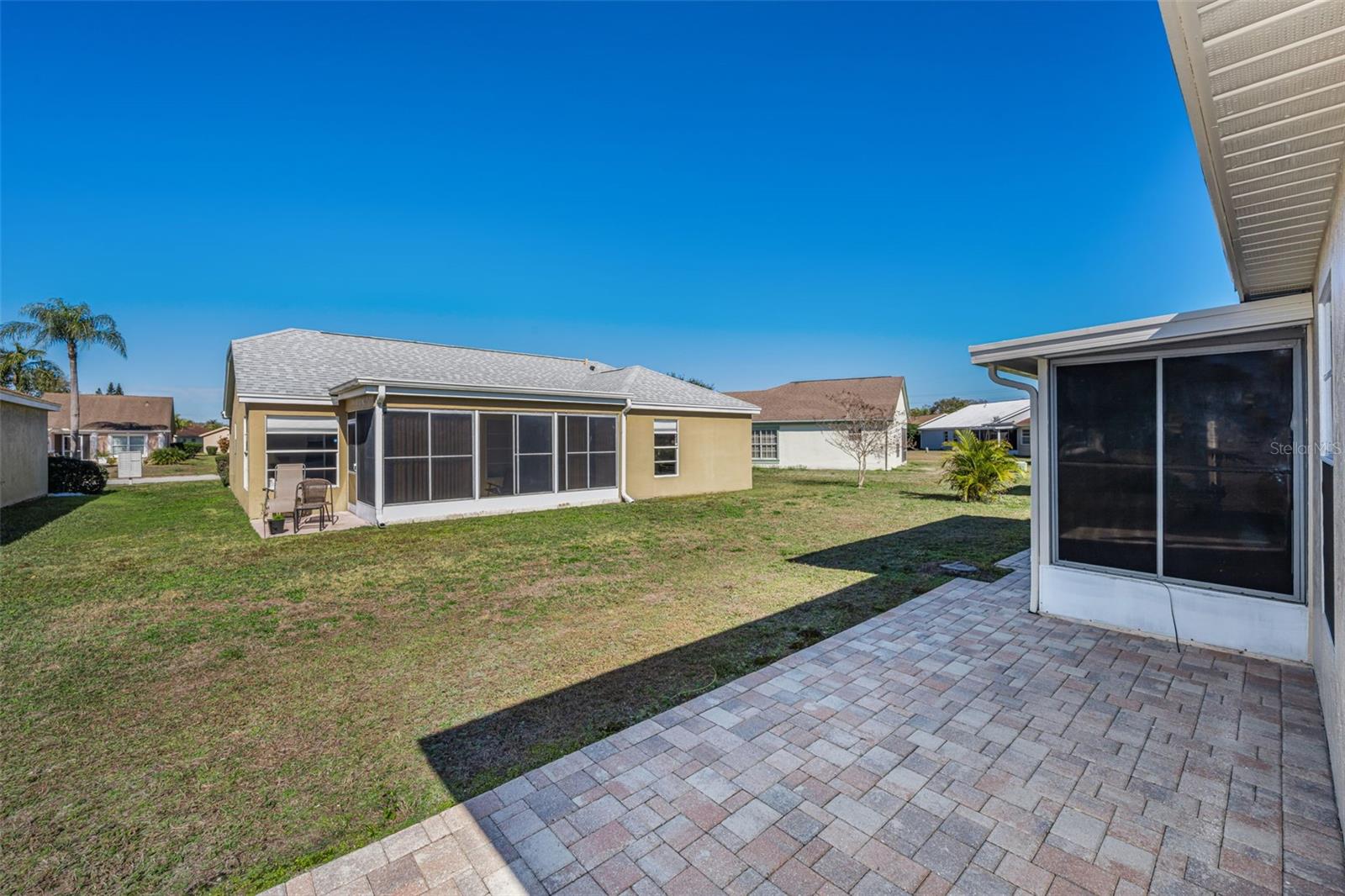 4233 NORTHAMPTON DR