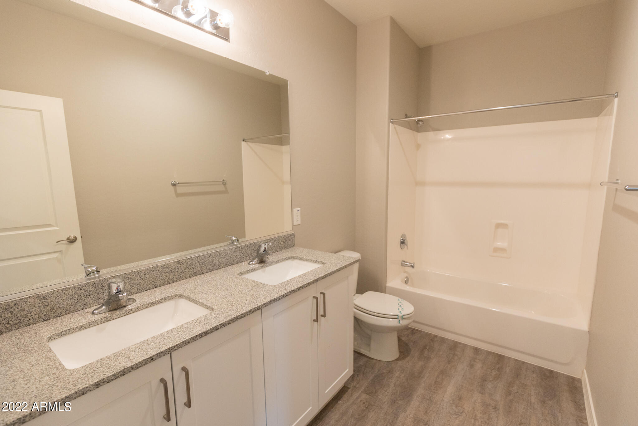 2950 N 38TH Street, 3