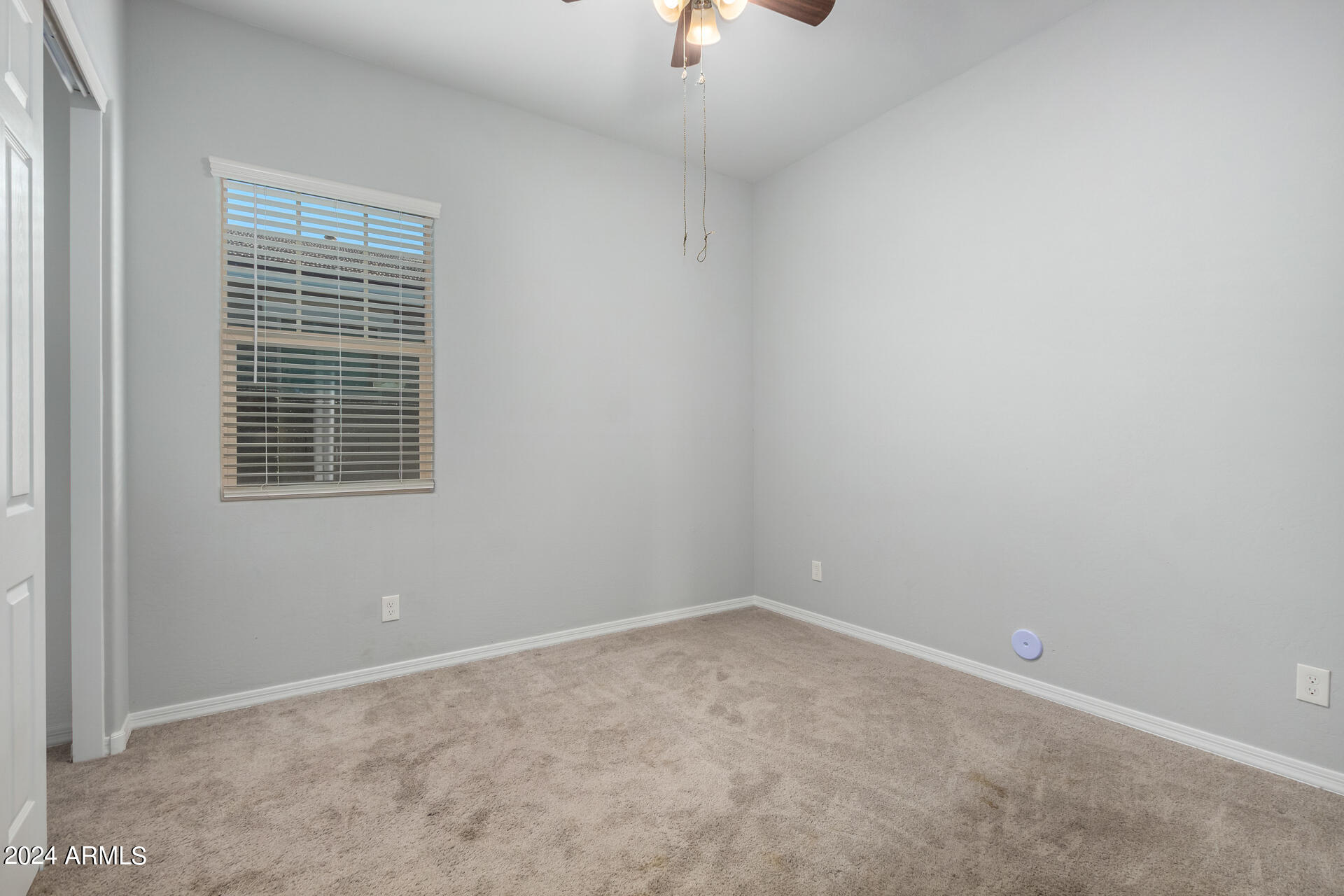 10877 W MARSHALL Avenue