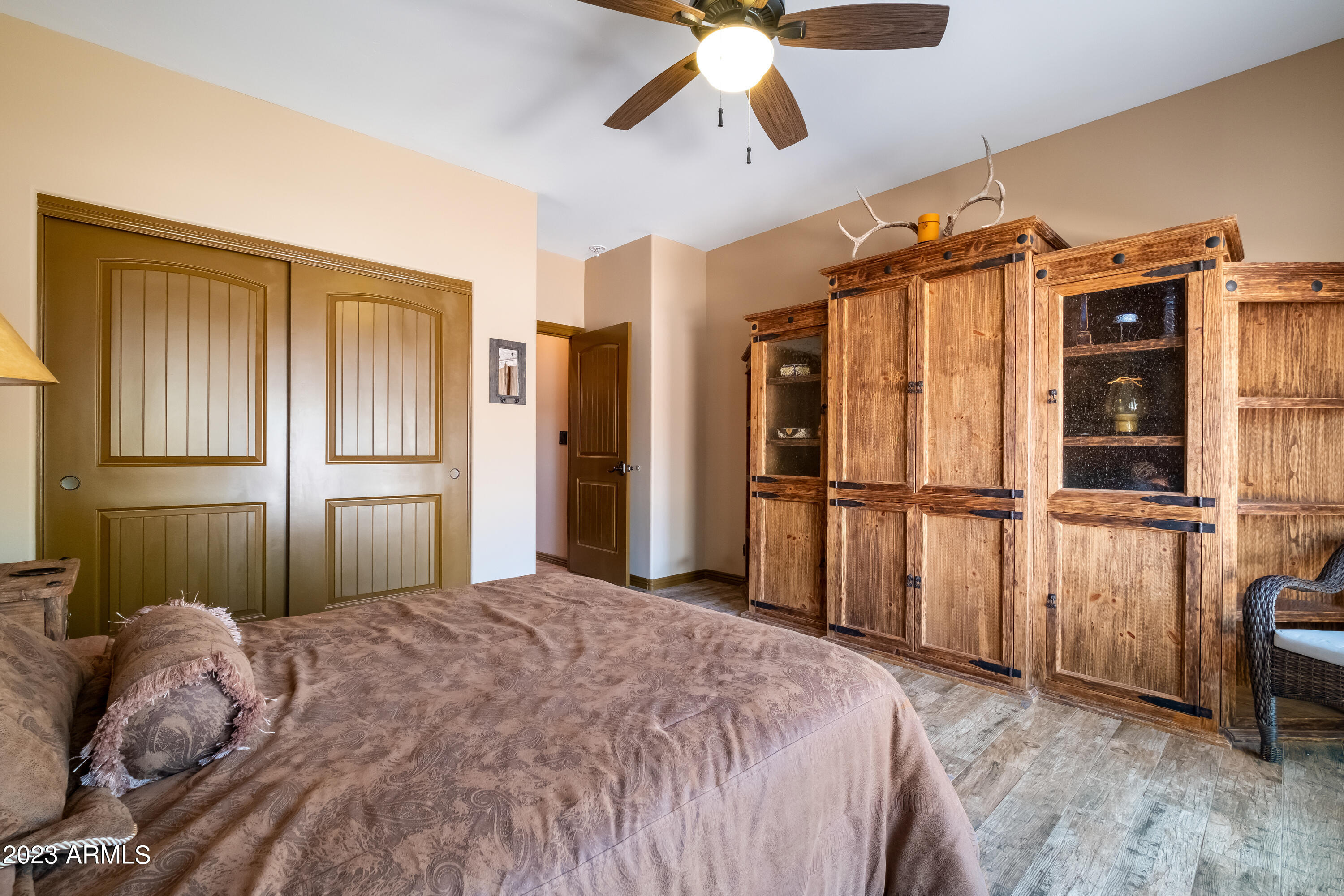 3446 W VALLEY VIEW Trail