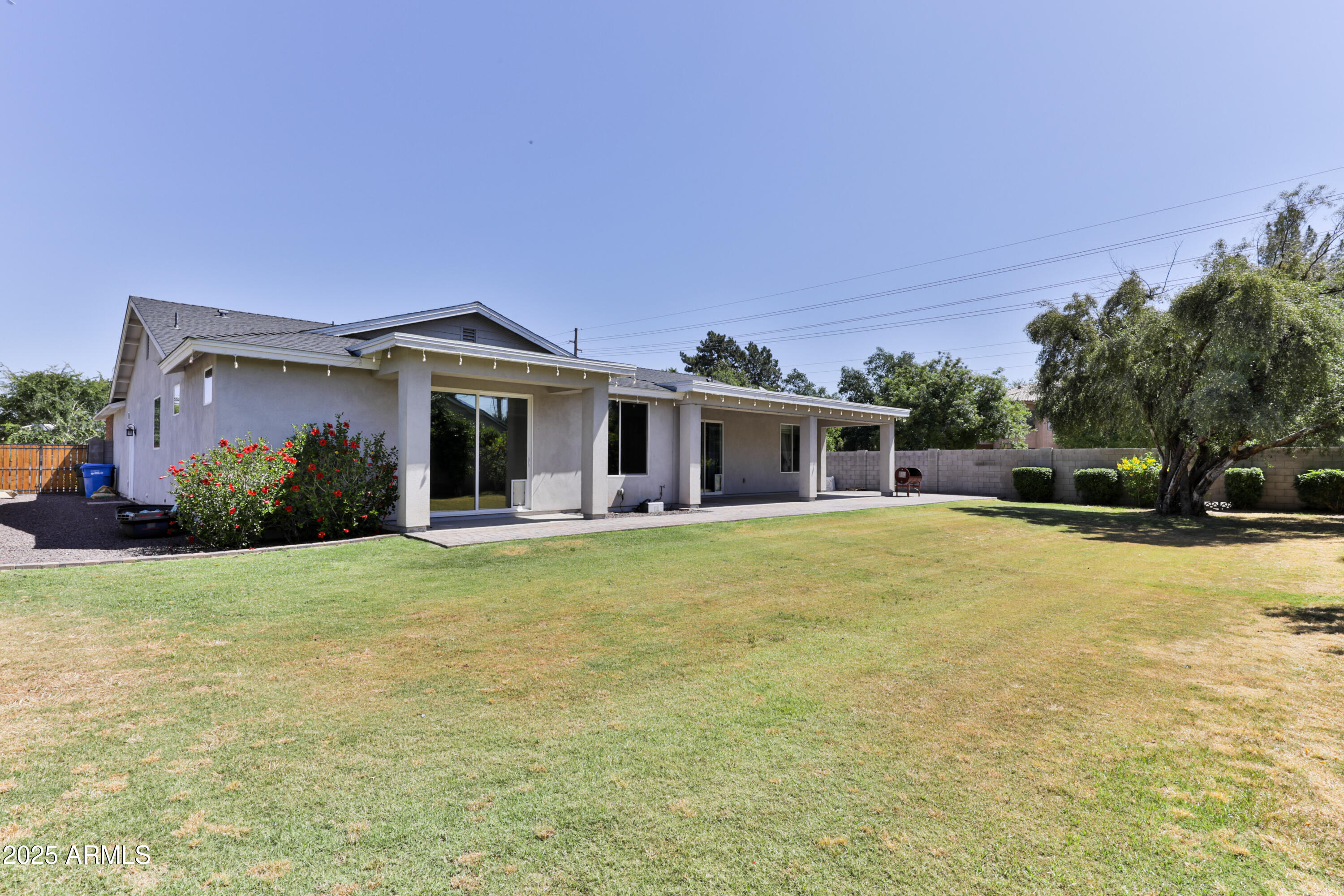 1505 W ORANGEWOOD Avenue W