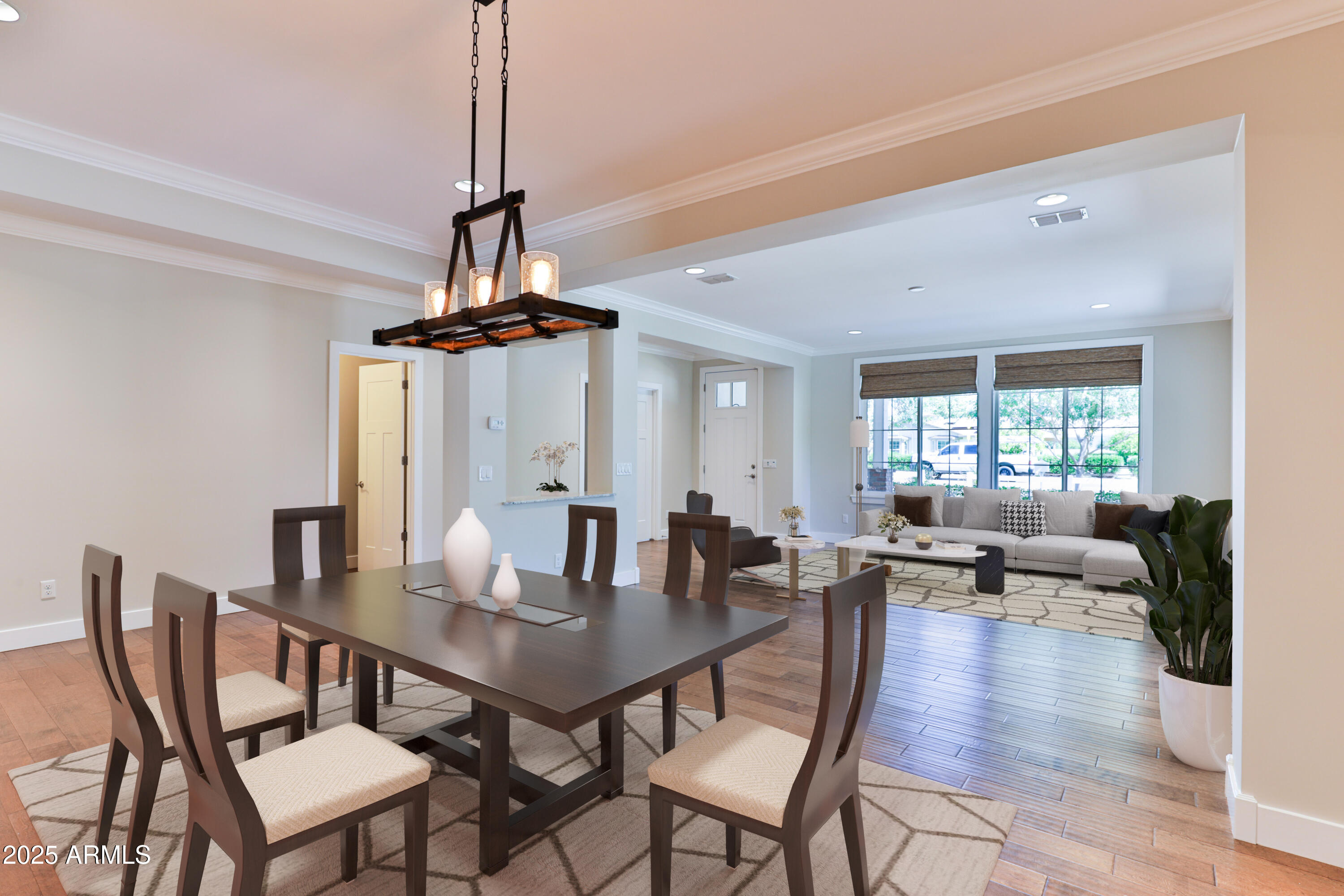 1505 W ORANGEWOOD Avenue W