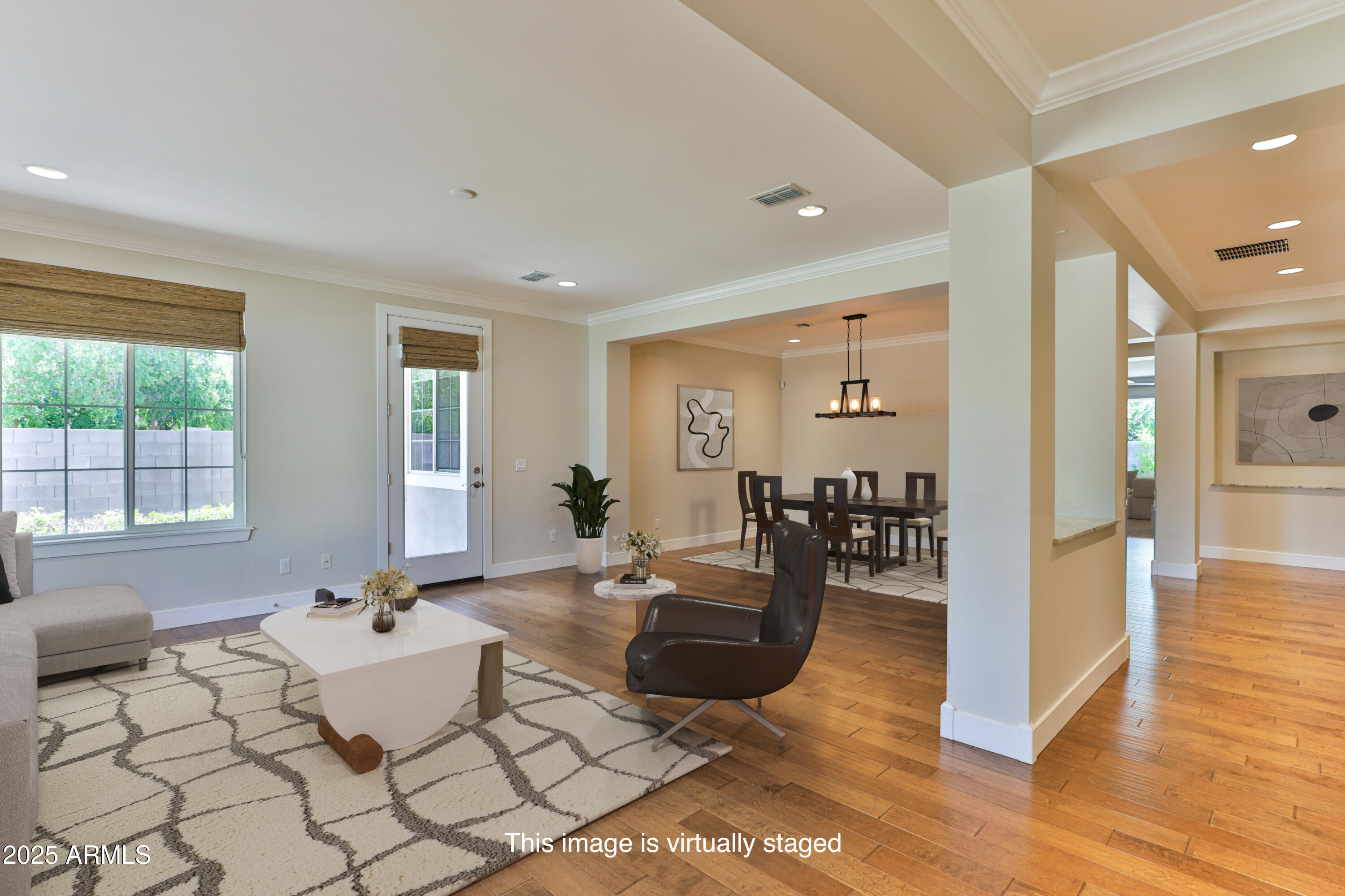 1505 W ORANGEWOOD Avenue W