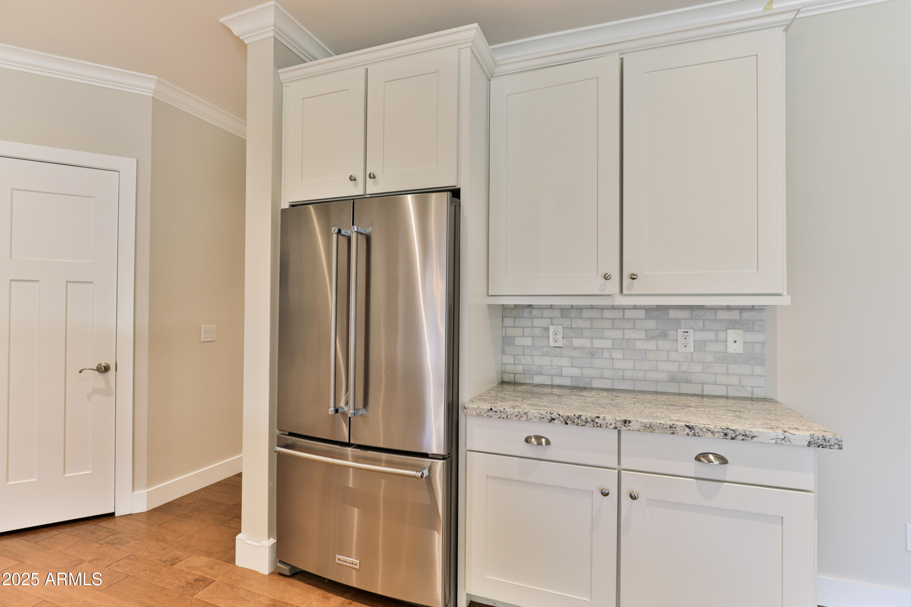 1505 W ORANGEWOOD Avenue W