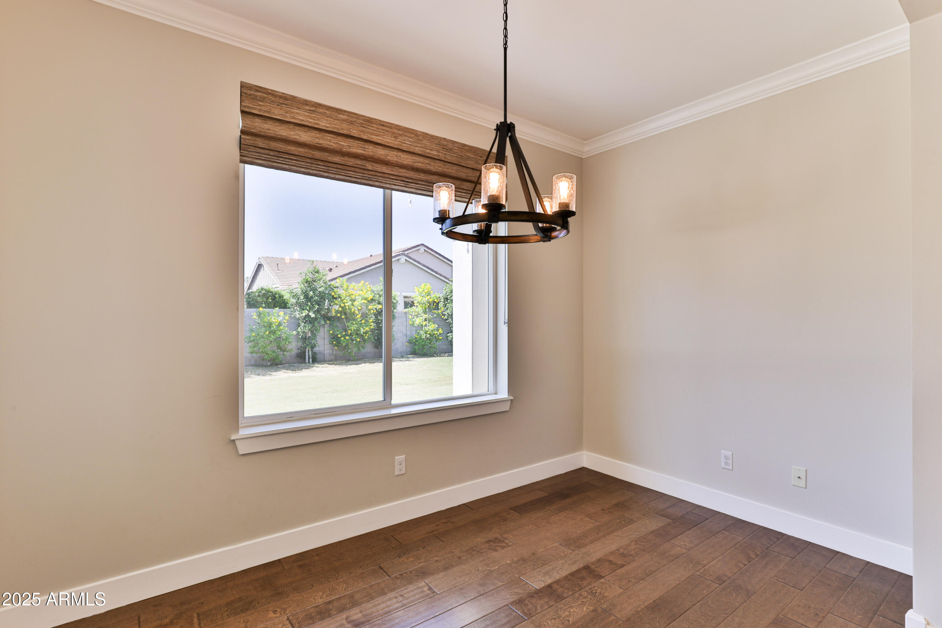 1505 W ORANGEWOOD Avenue W