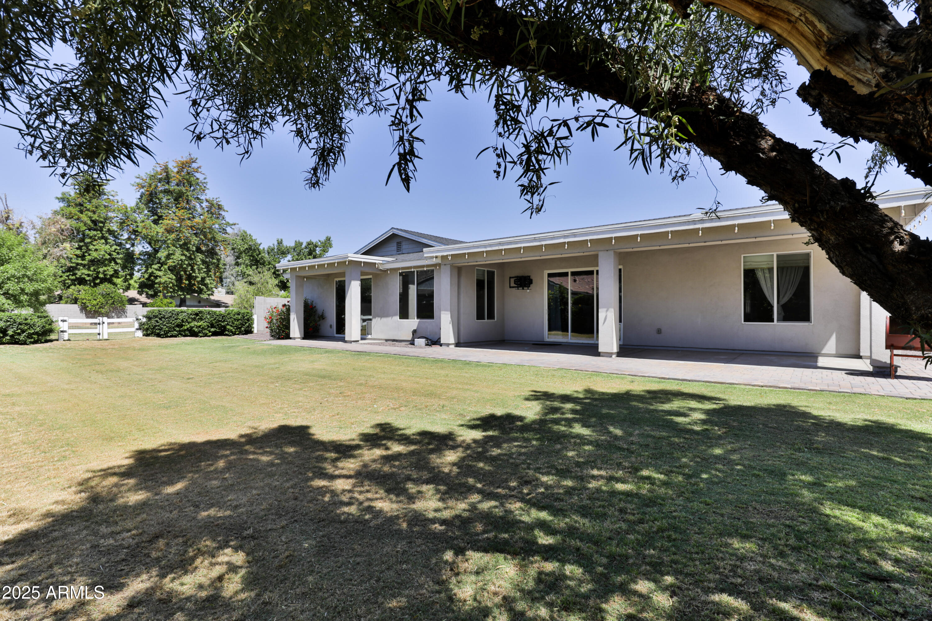 1505 W ORANGEWOOD Avenue W