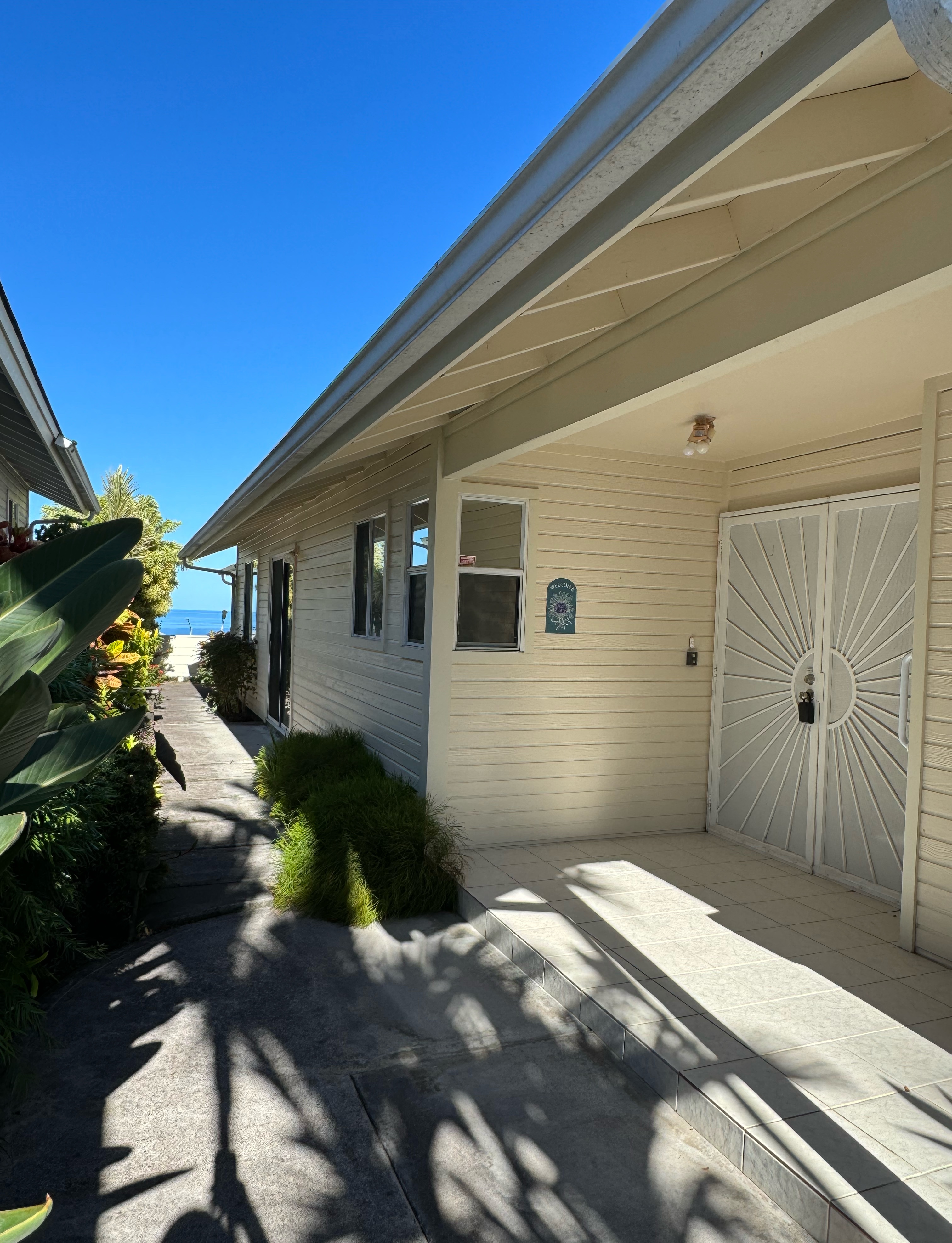 75-233 NANI KAILUA DR 97
