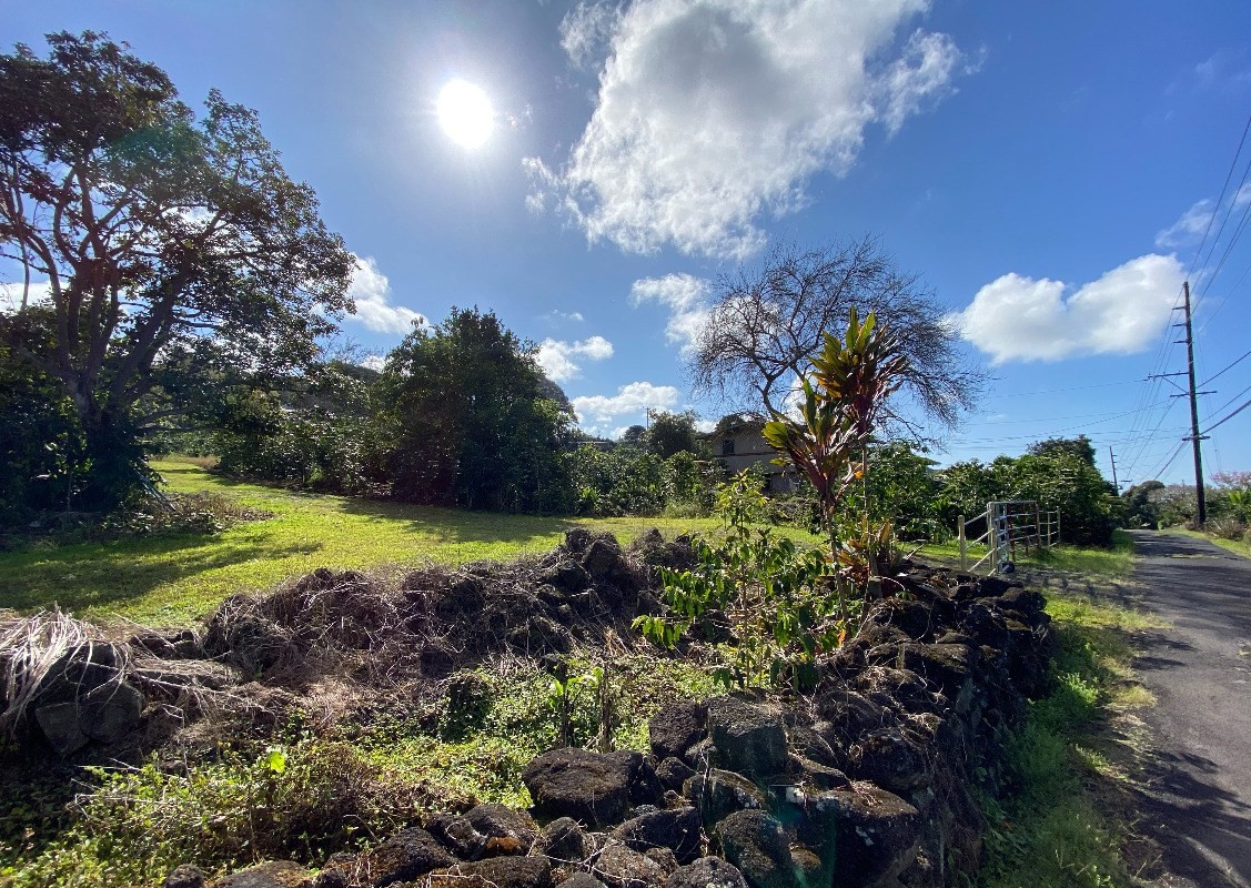 76-5883 MAMALAHOA HIGHWAY