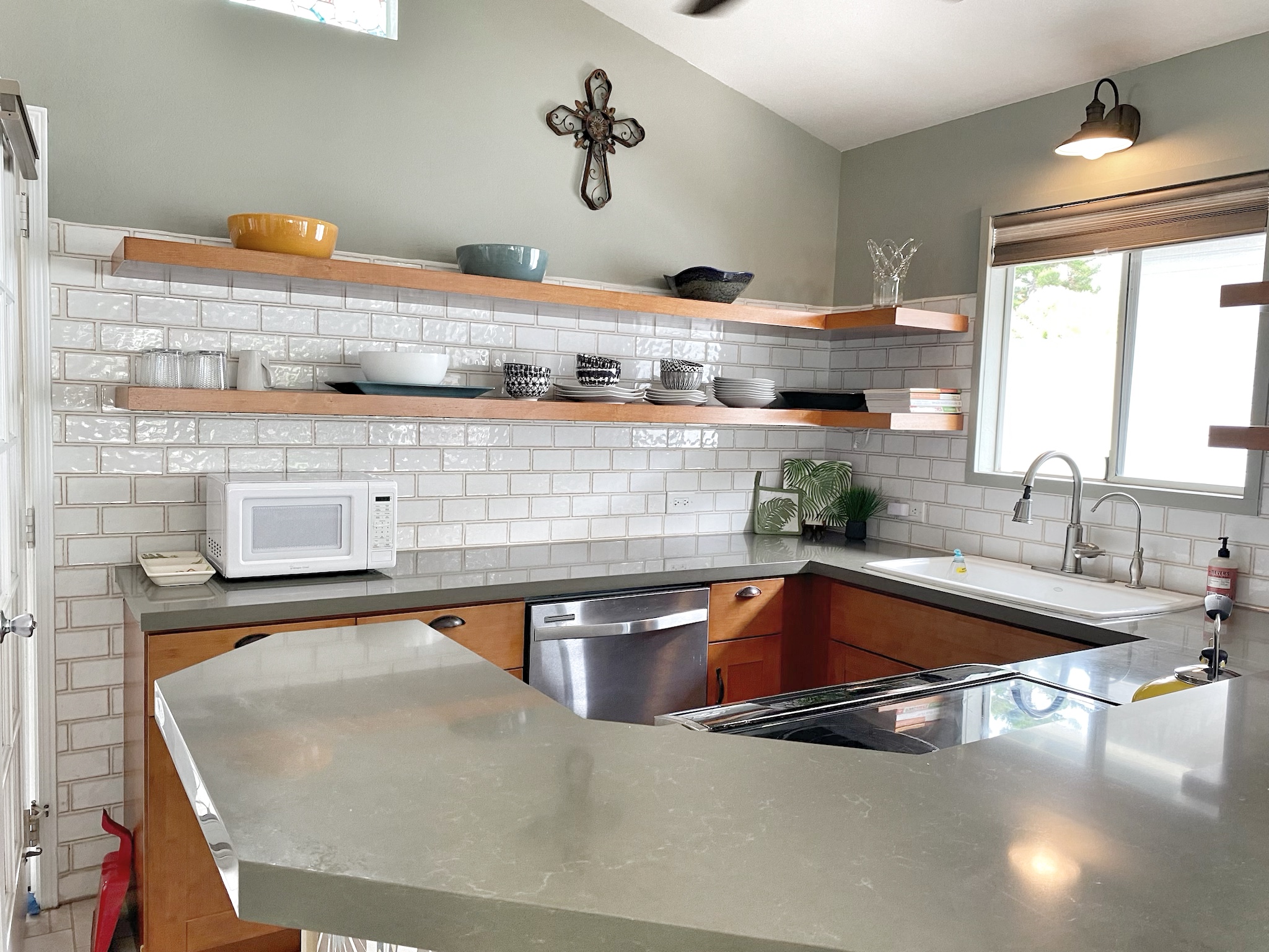 75-252 NANI KAILUA DR 8