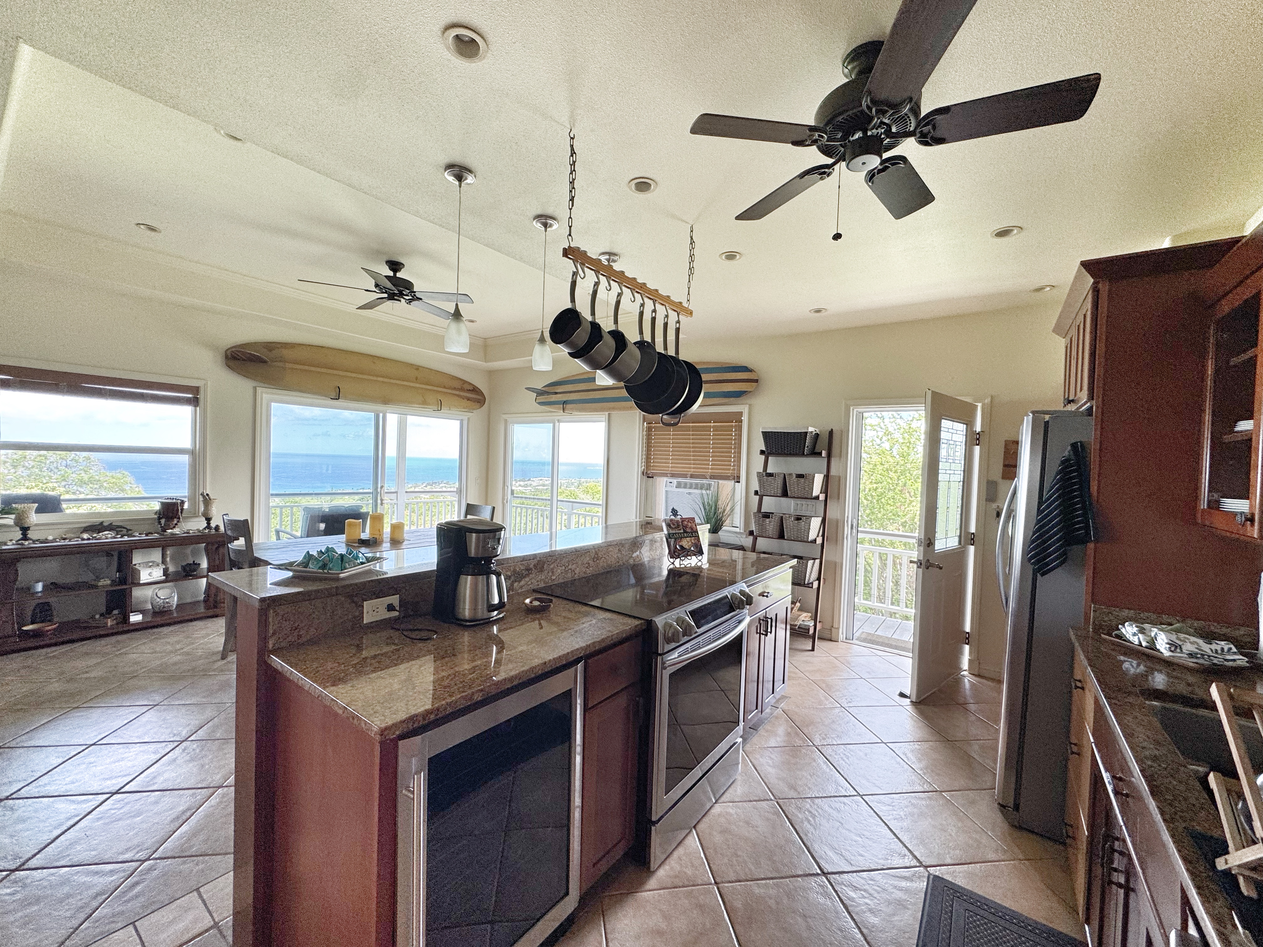 77-6450 WALUA RD