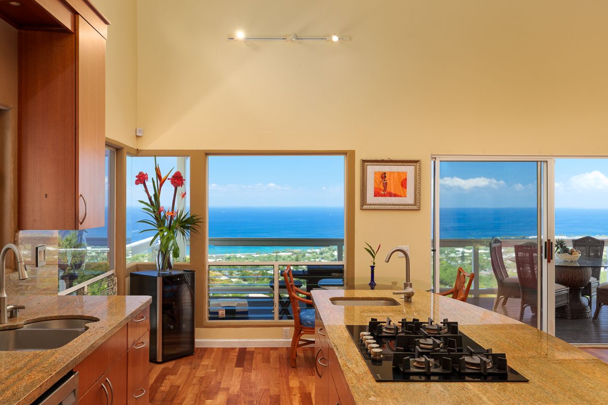 77-6410 LEILANI ST