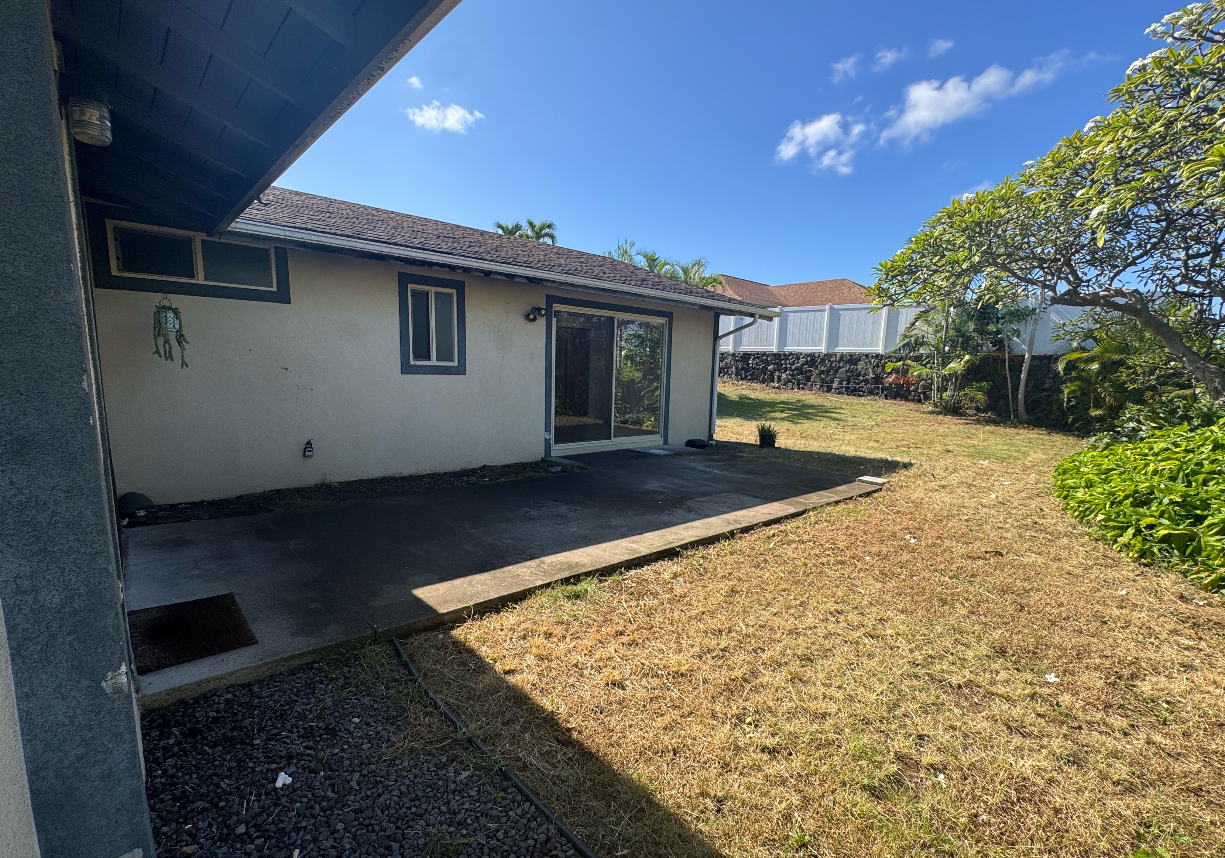 73-1218 KAIMINANI DR