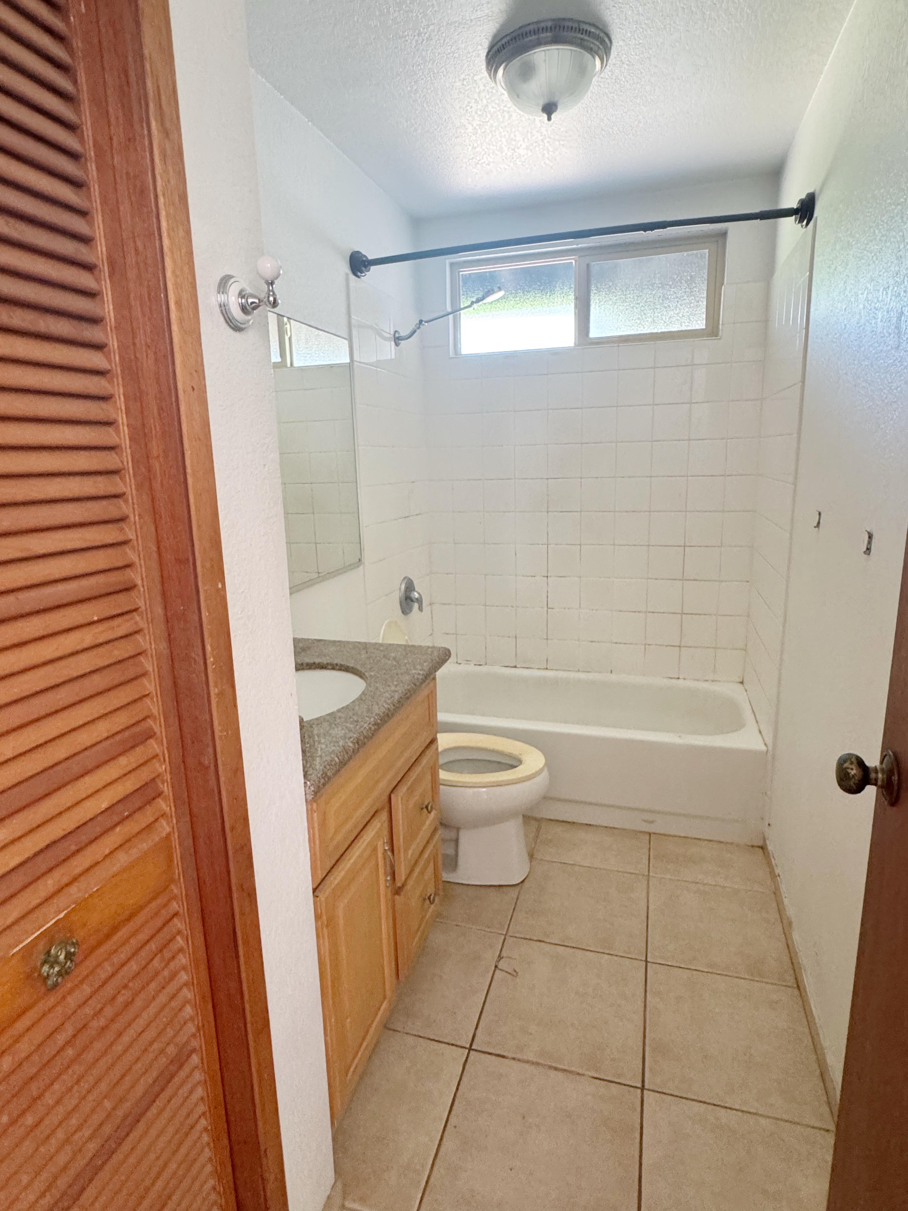 73-1218 KAIMINANI DR