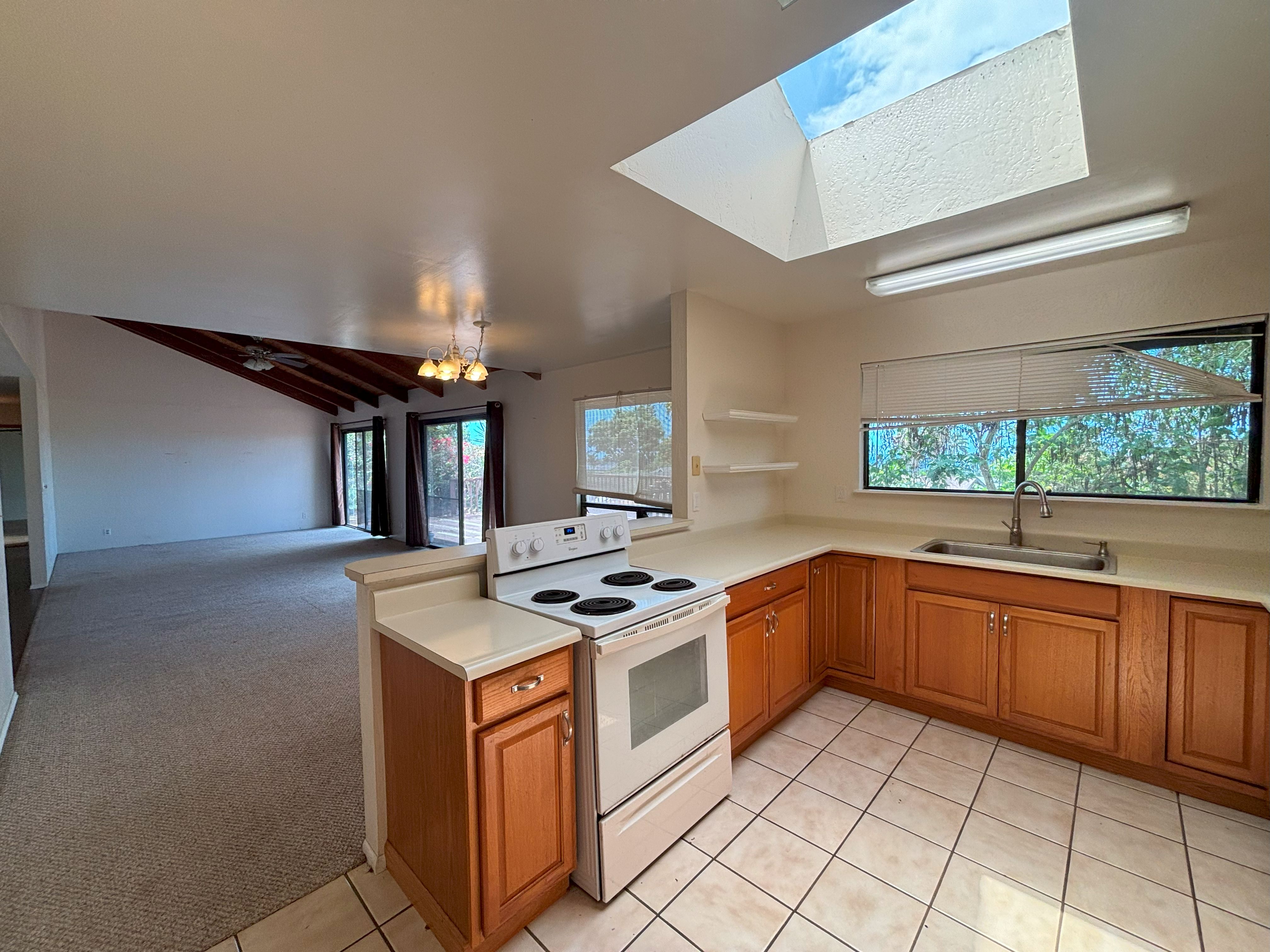 75-5812 NALUKAI PL