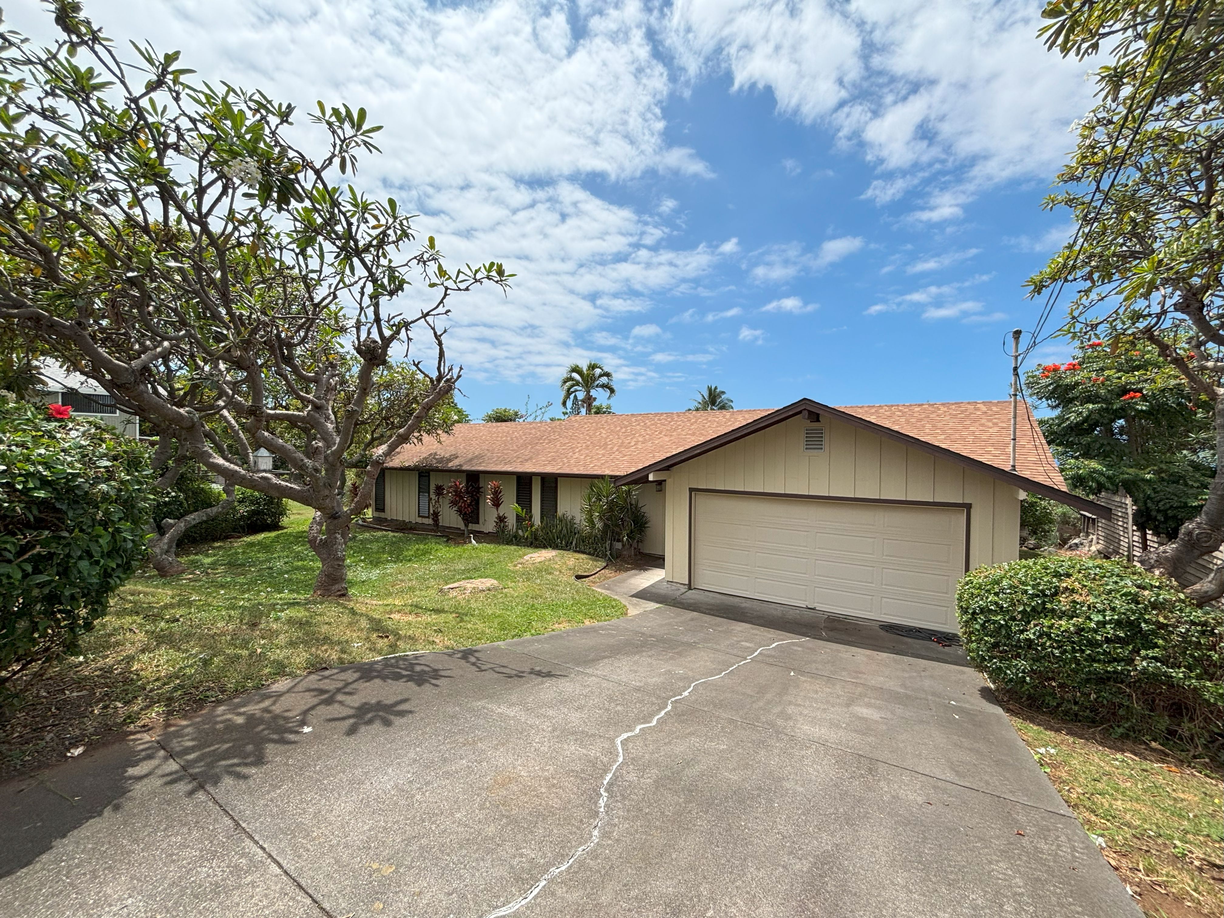 75-5812 NALUKAI PL