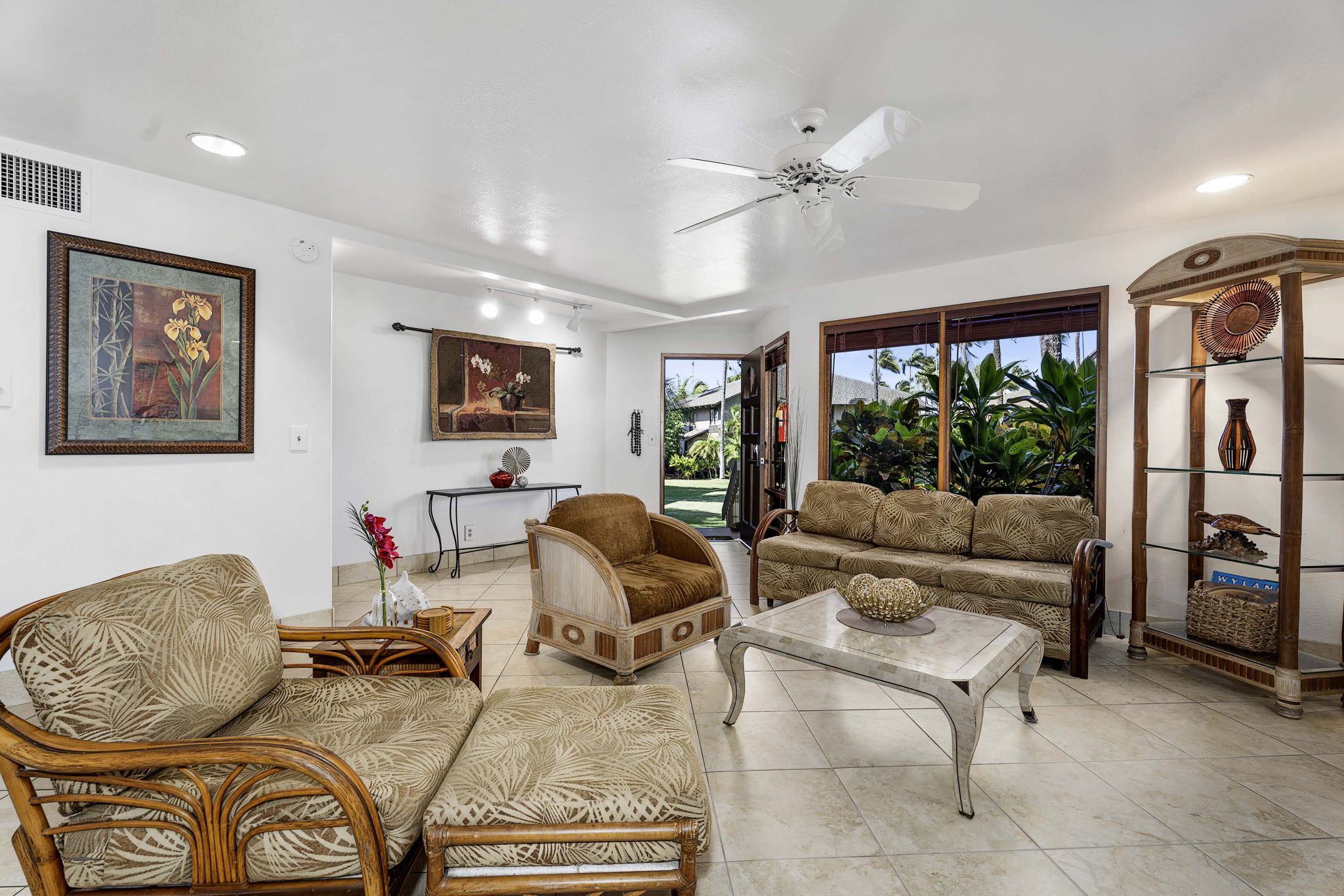 78-261 MANUKAI ST 1001
