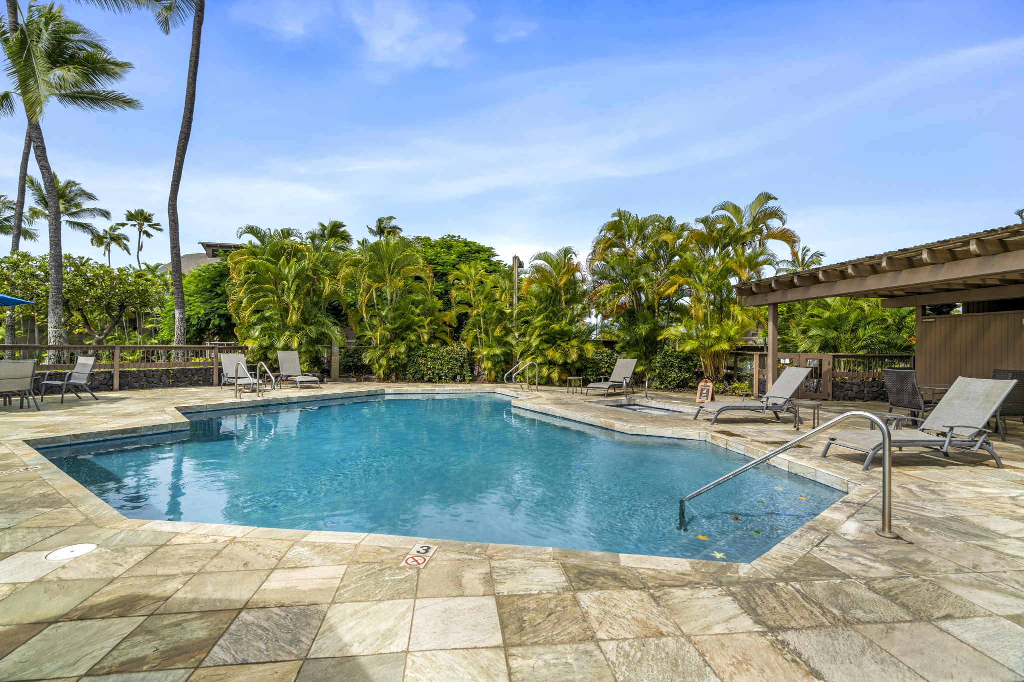 78-261 MANUKAI ST 1001