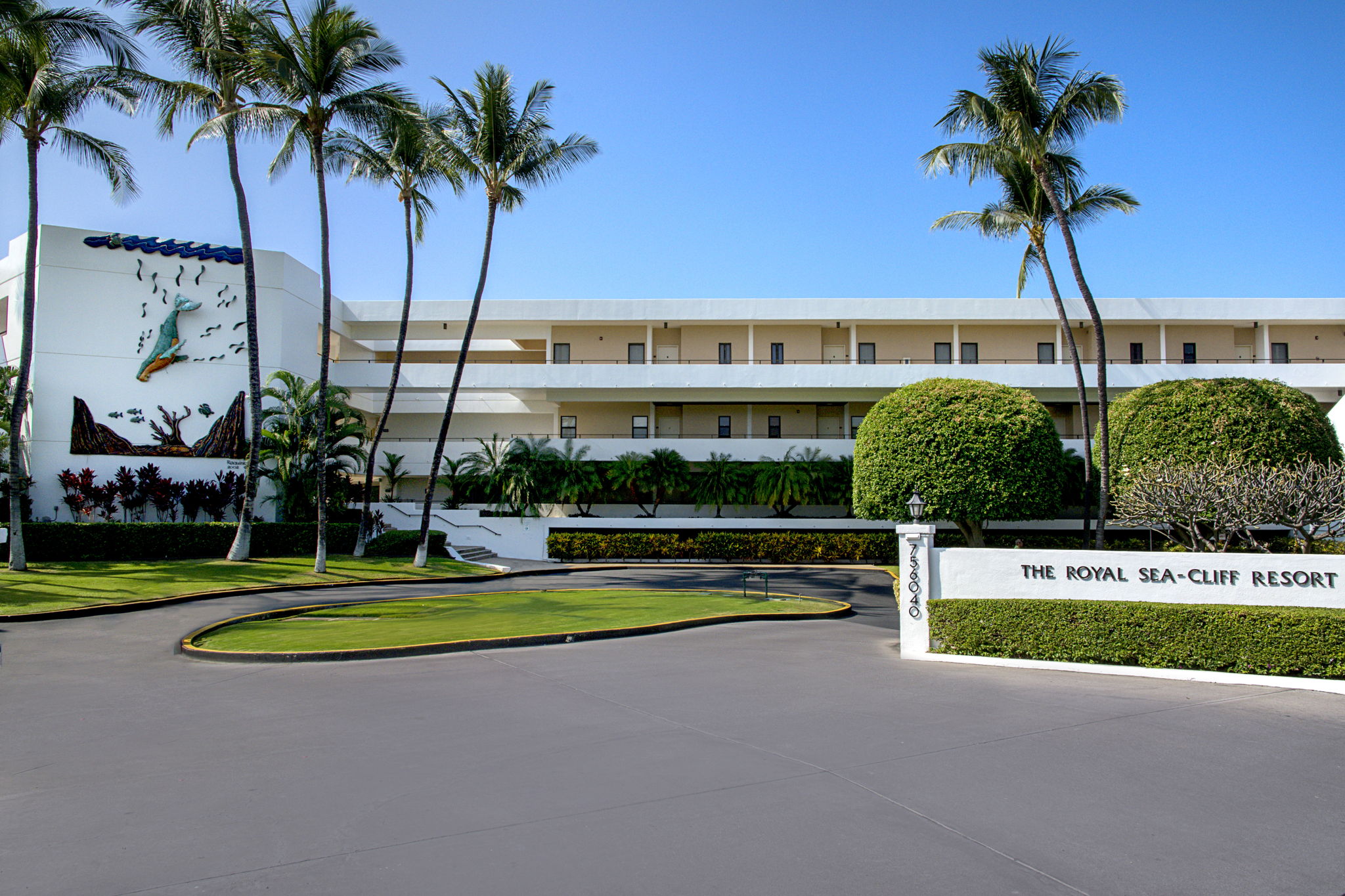 75-6040 ALII DR 504