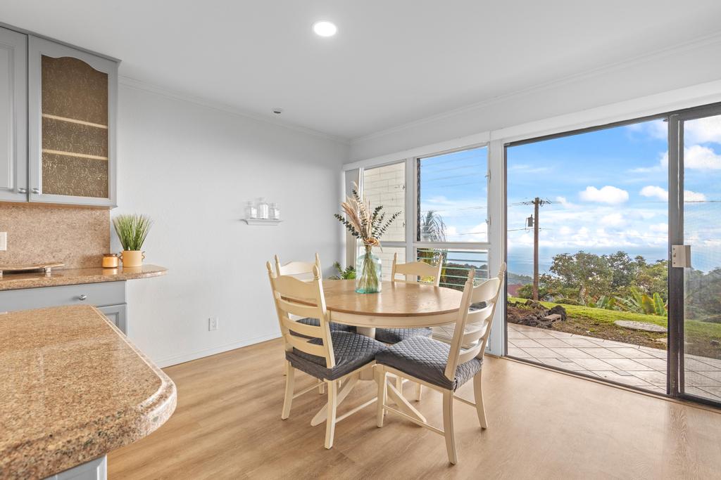 79-7199 MAMALAHOA HIGHWAY F153