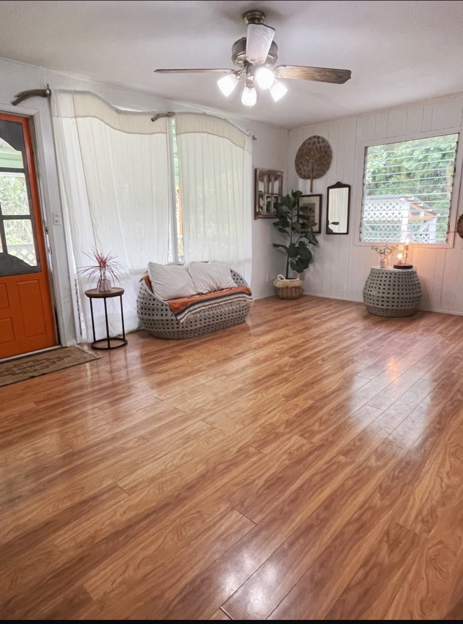 15-2735 KUMU ST
