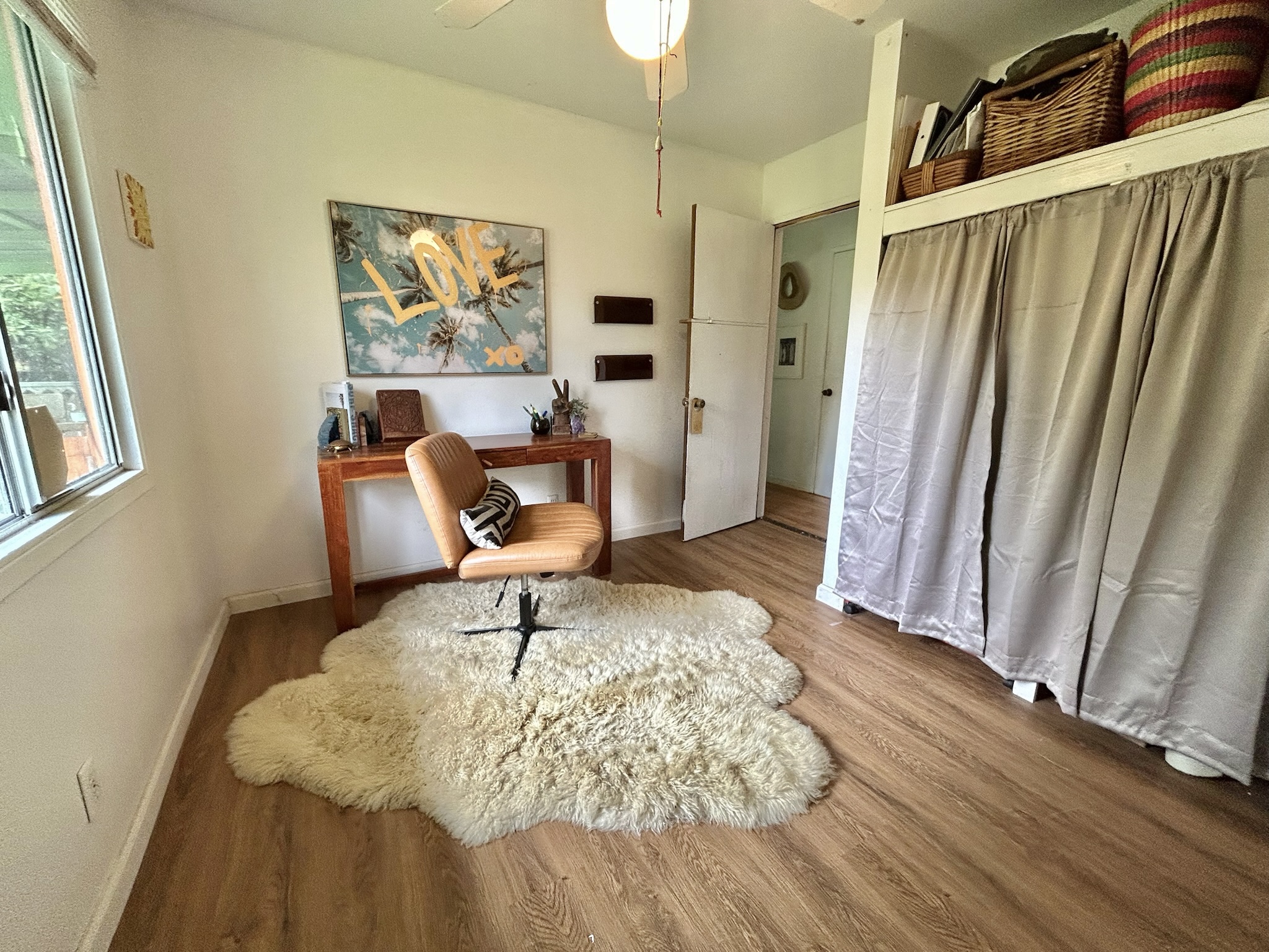 15-2735 KUMU ST