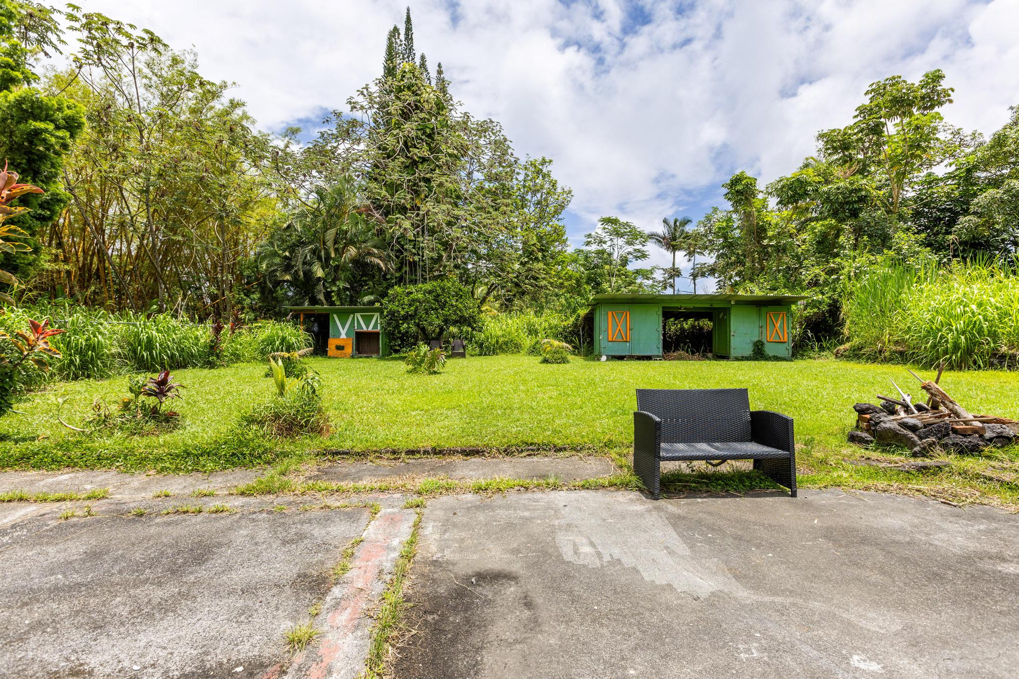 15-2735 KUMU ST