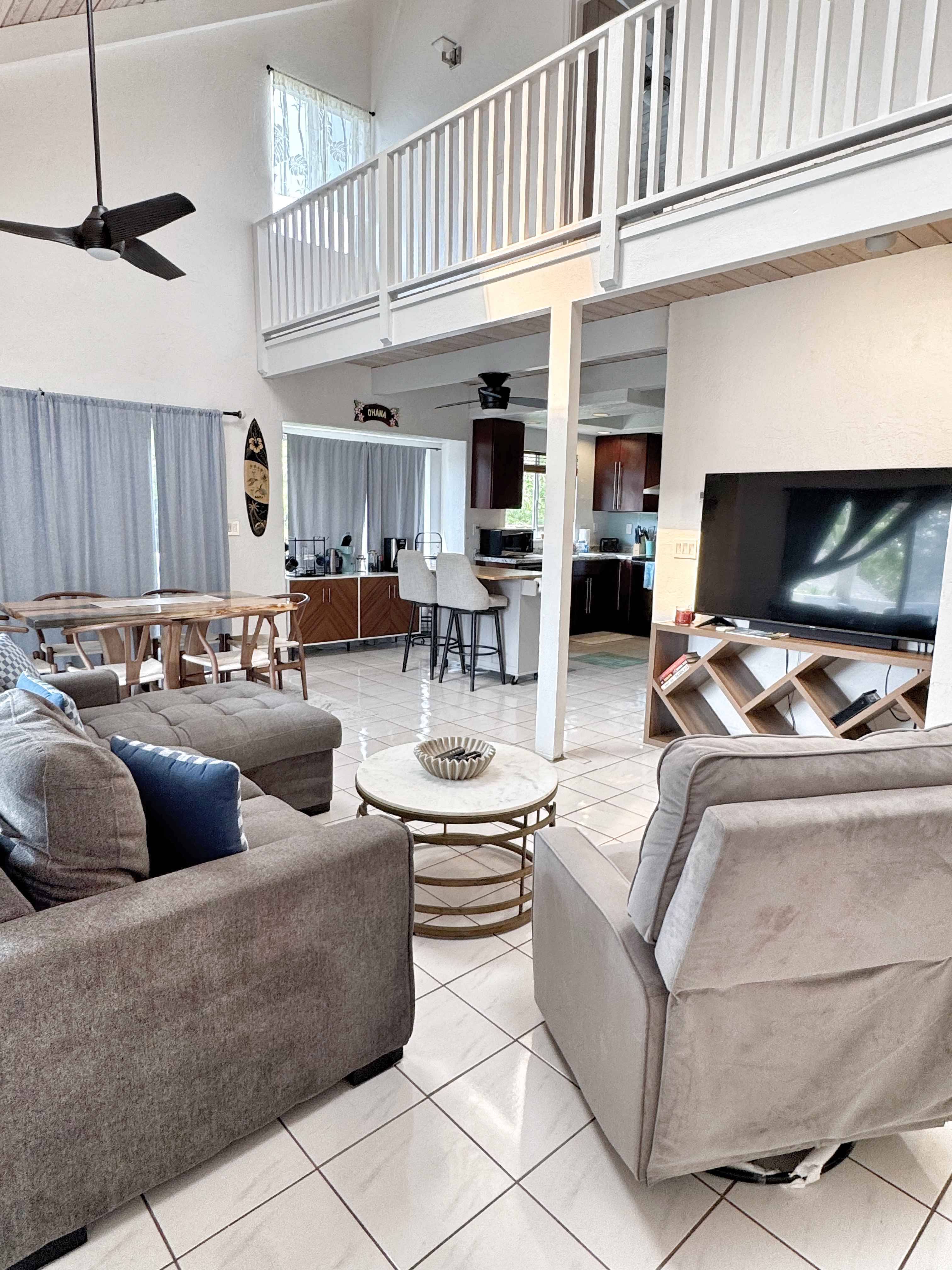 76-227-E ROYAL POINCIANA DR B