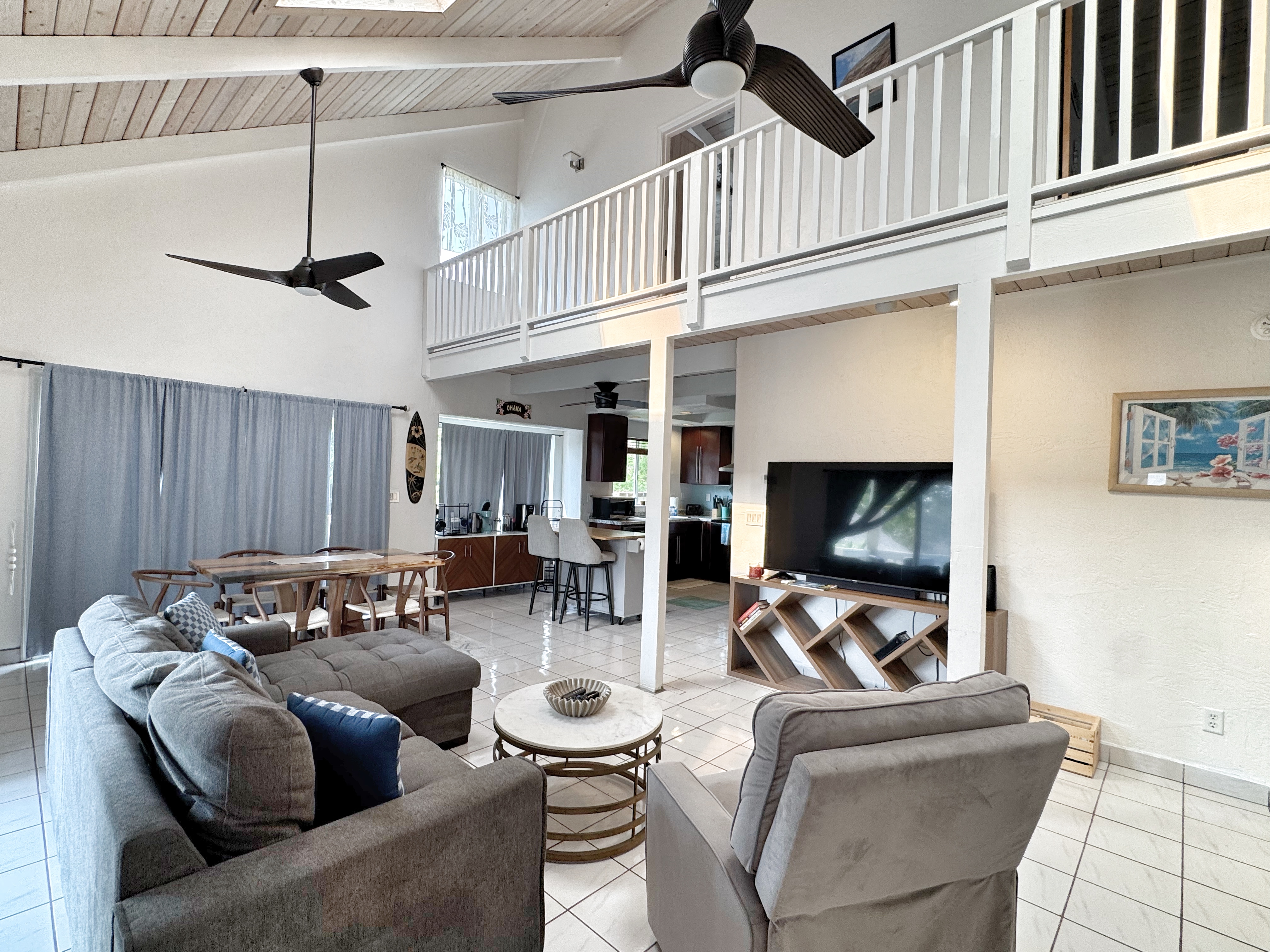 76-227-E ROYAL POINCIANA DR B