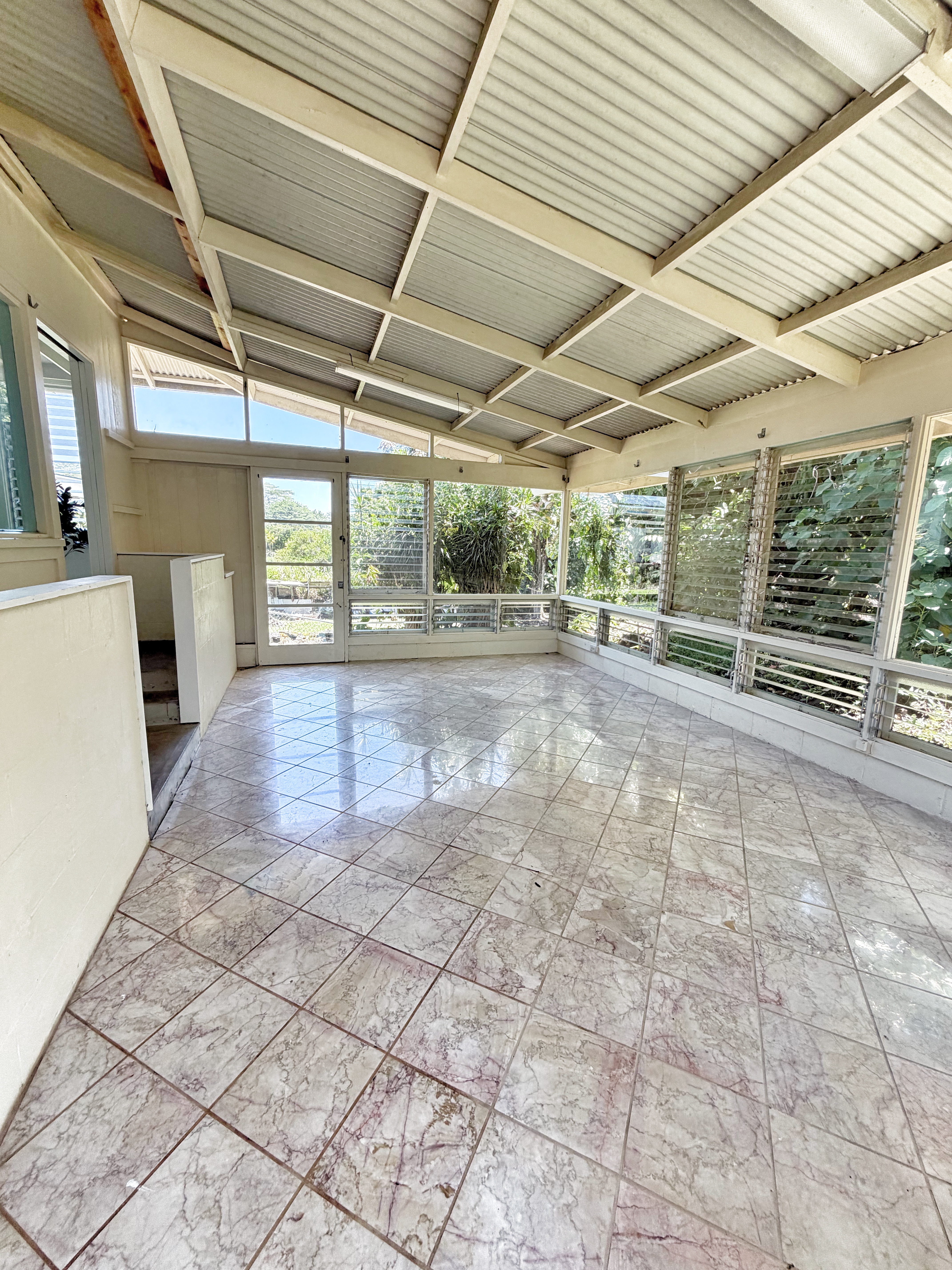 77 IWALANI ST