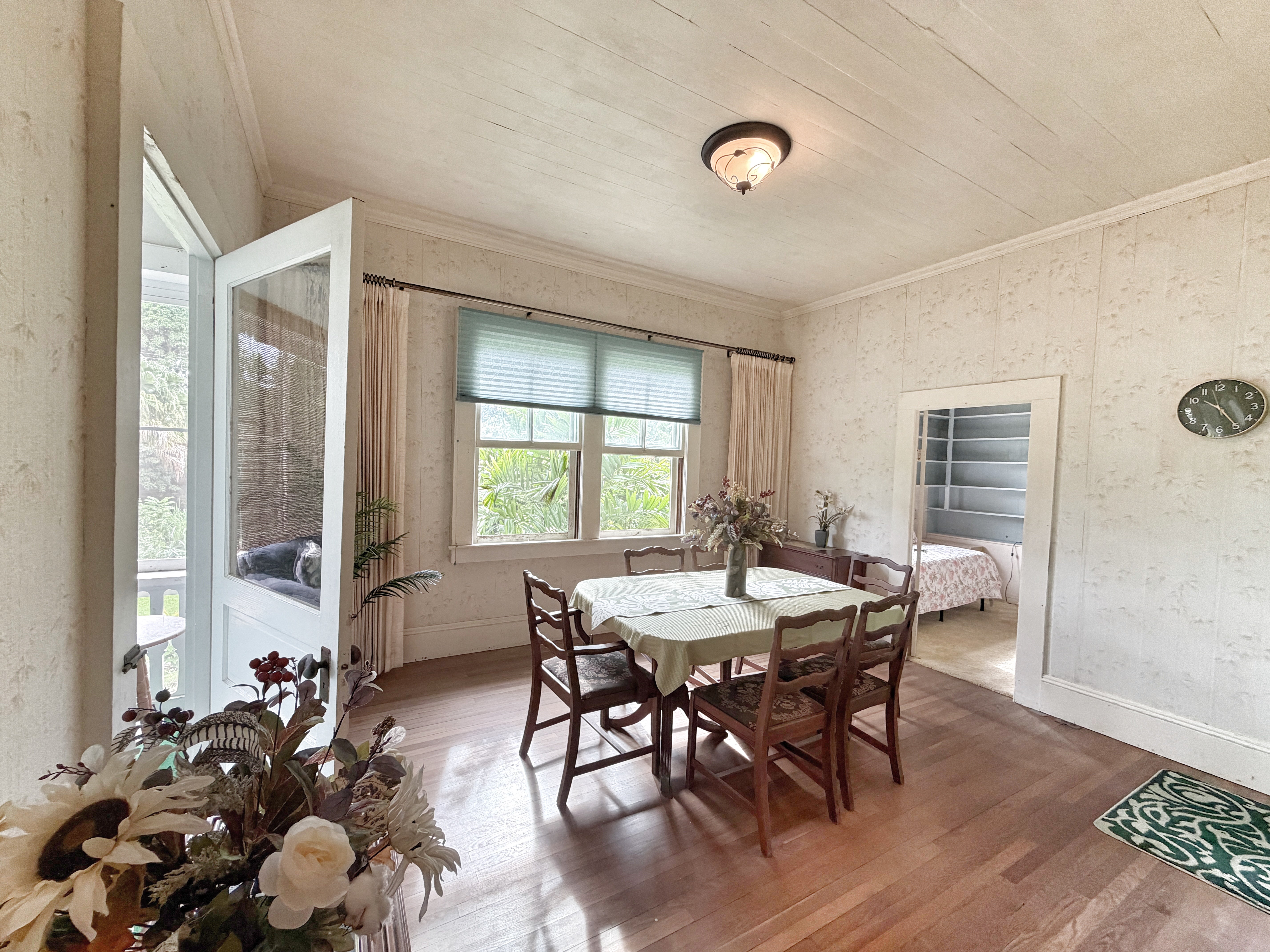 81-1027 KONAWAENA SCHOOL RD
