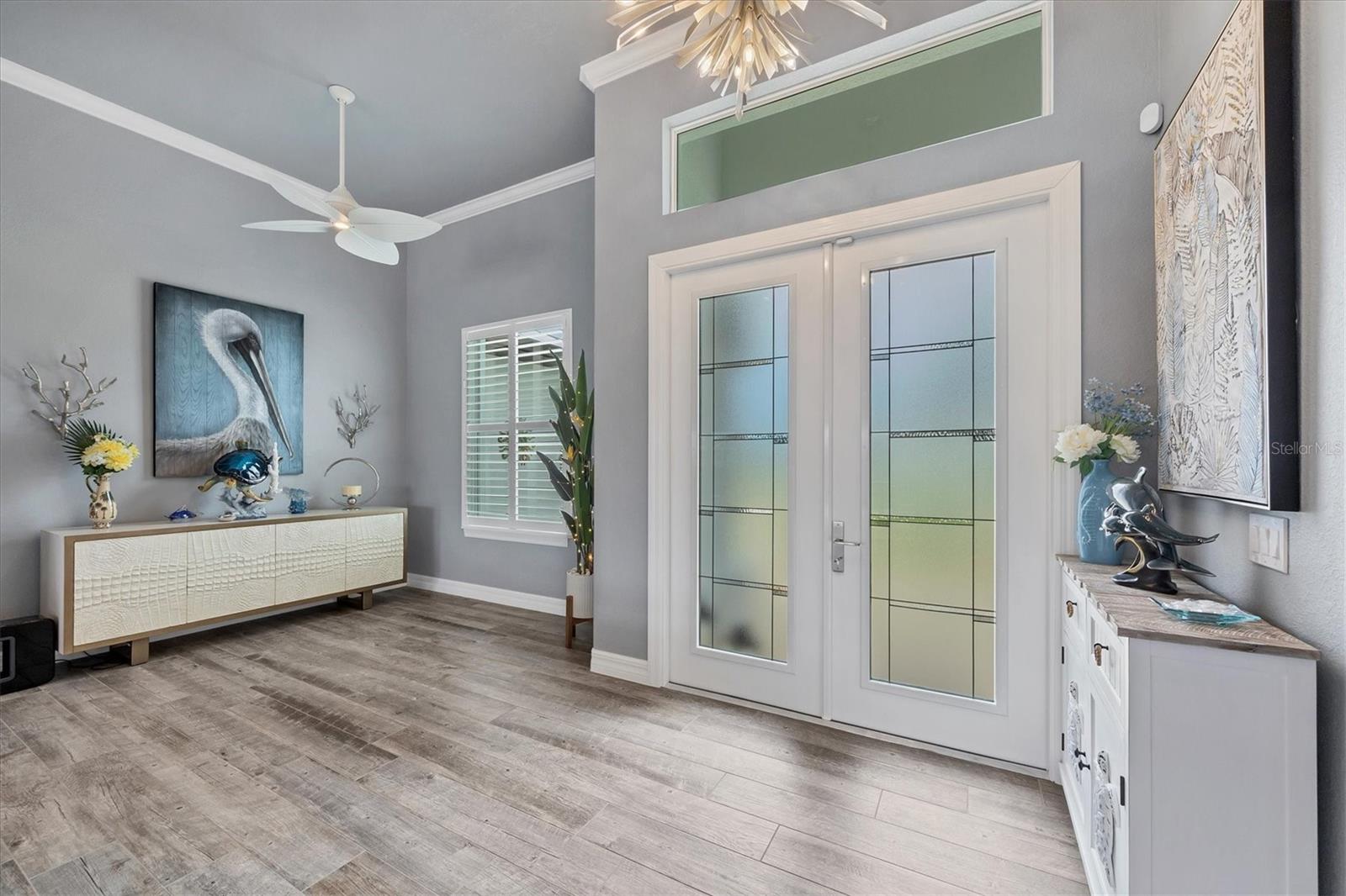 15704 LAKELAND CIR