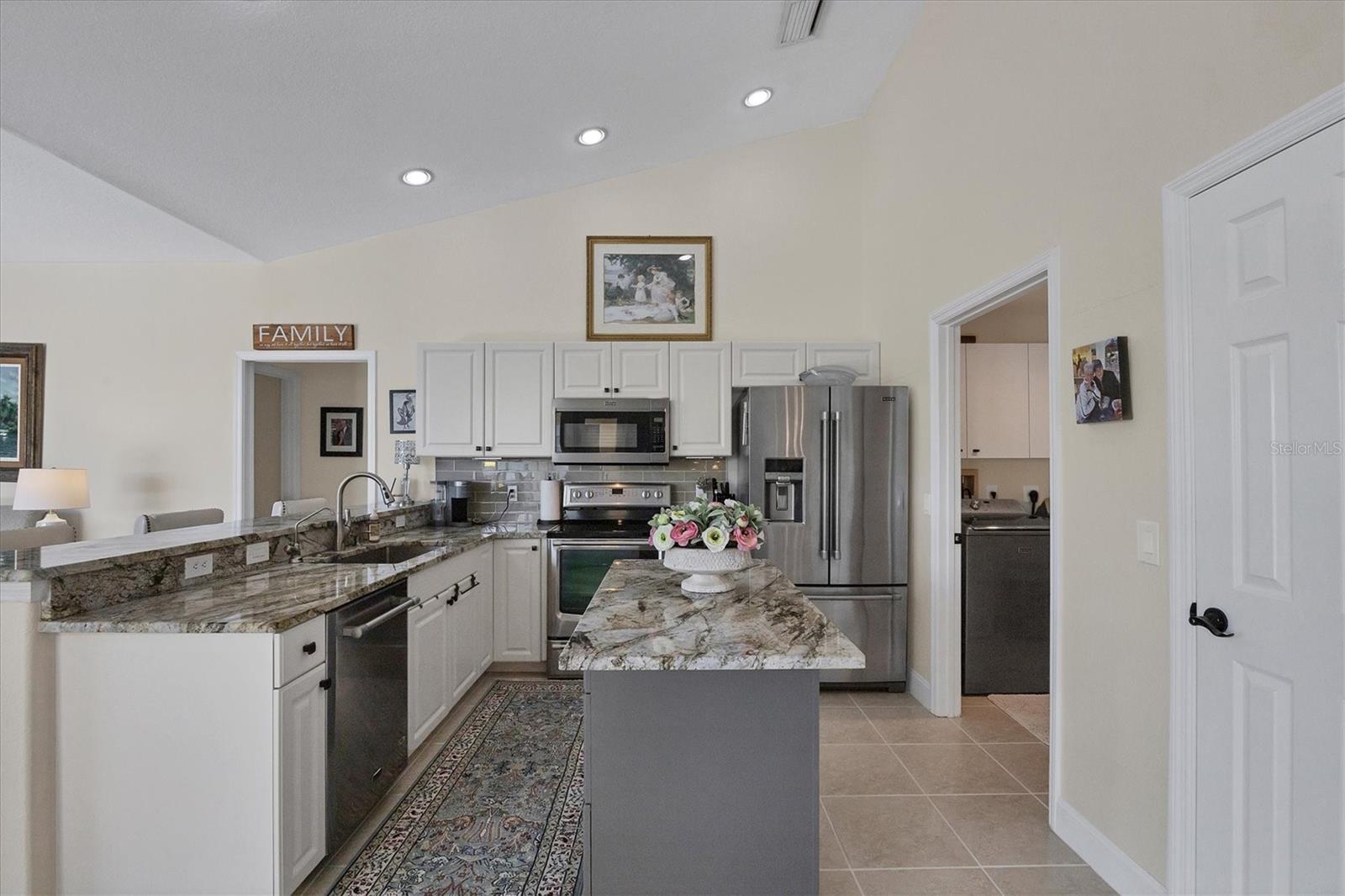 74 BROADMOOR LN