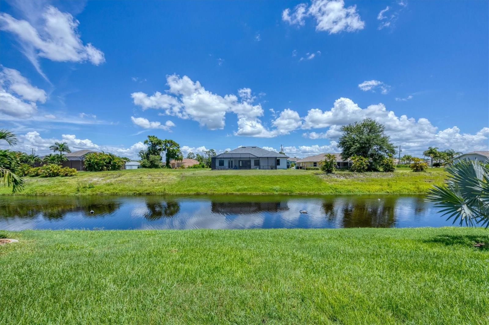 74 BROADMOOR LN