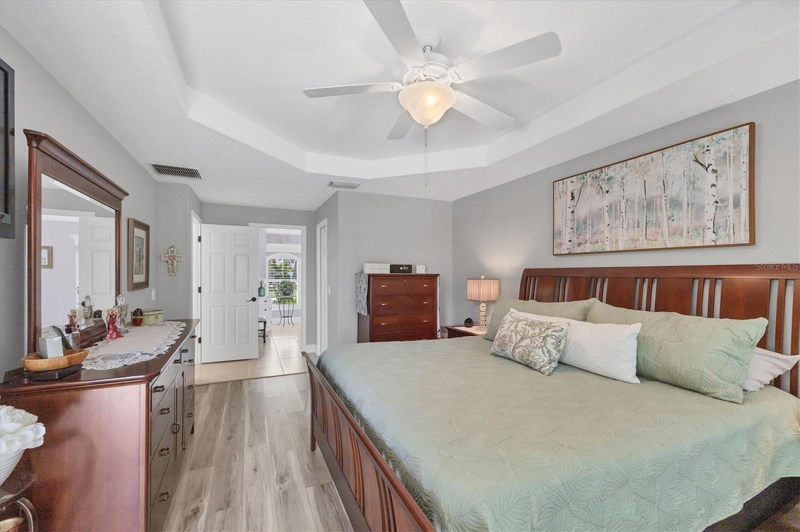 74 BROADMOOR LN