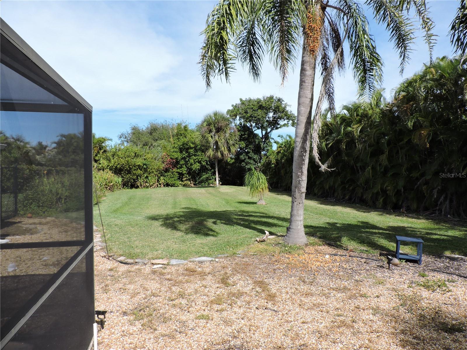 8170 CASA DE MEADOWS DR