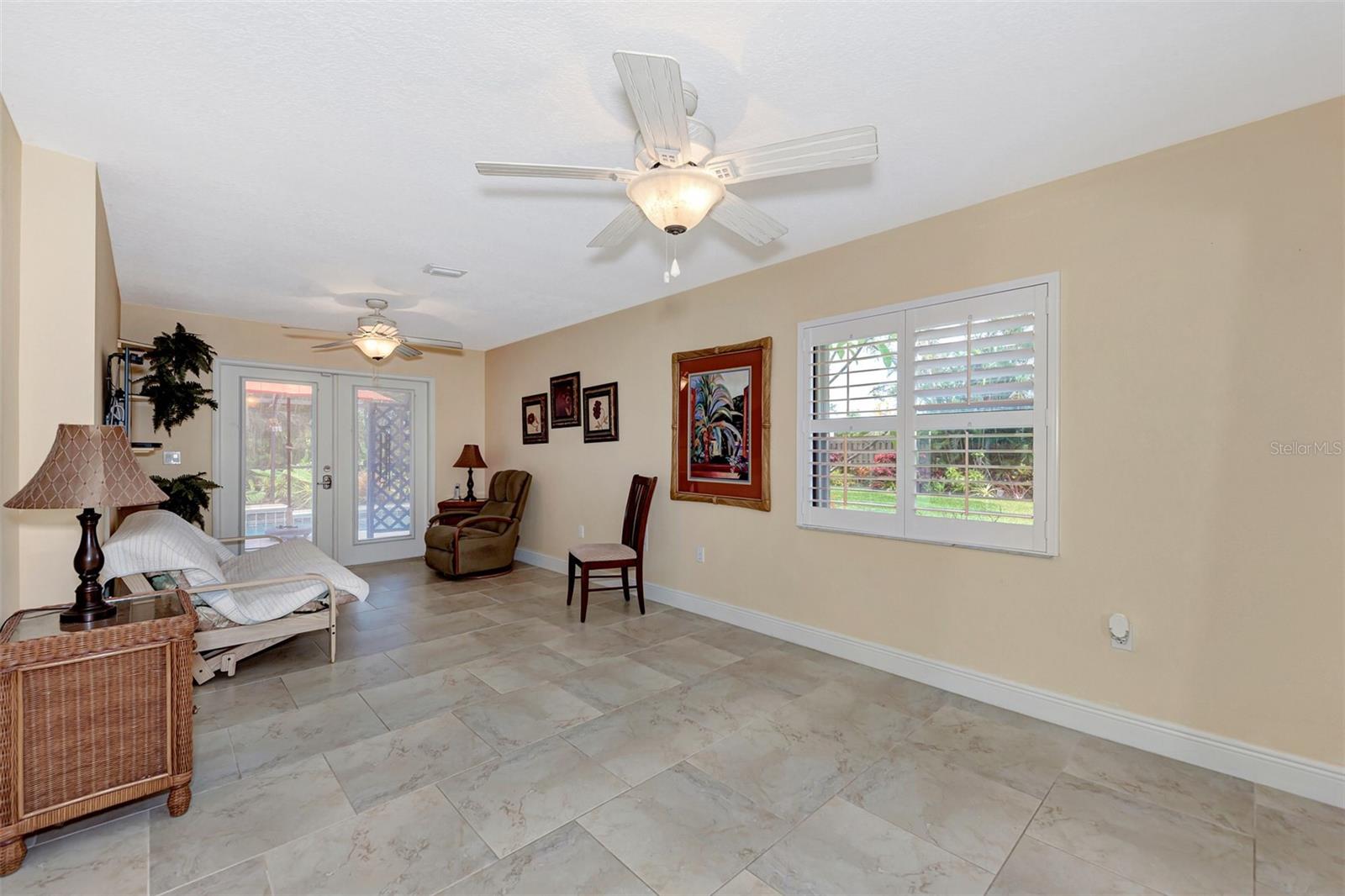 8170 CASA DE MEADOWS DR