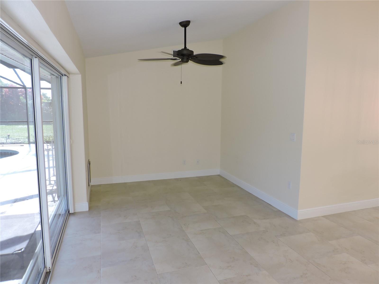 8170 CASA DE MEADOWS DR