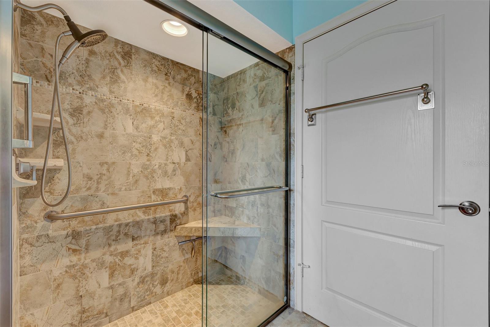 8170 CASA DE MEADOWS DR